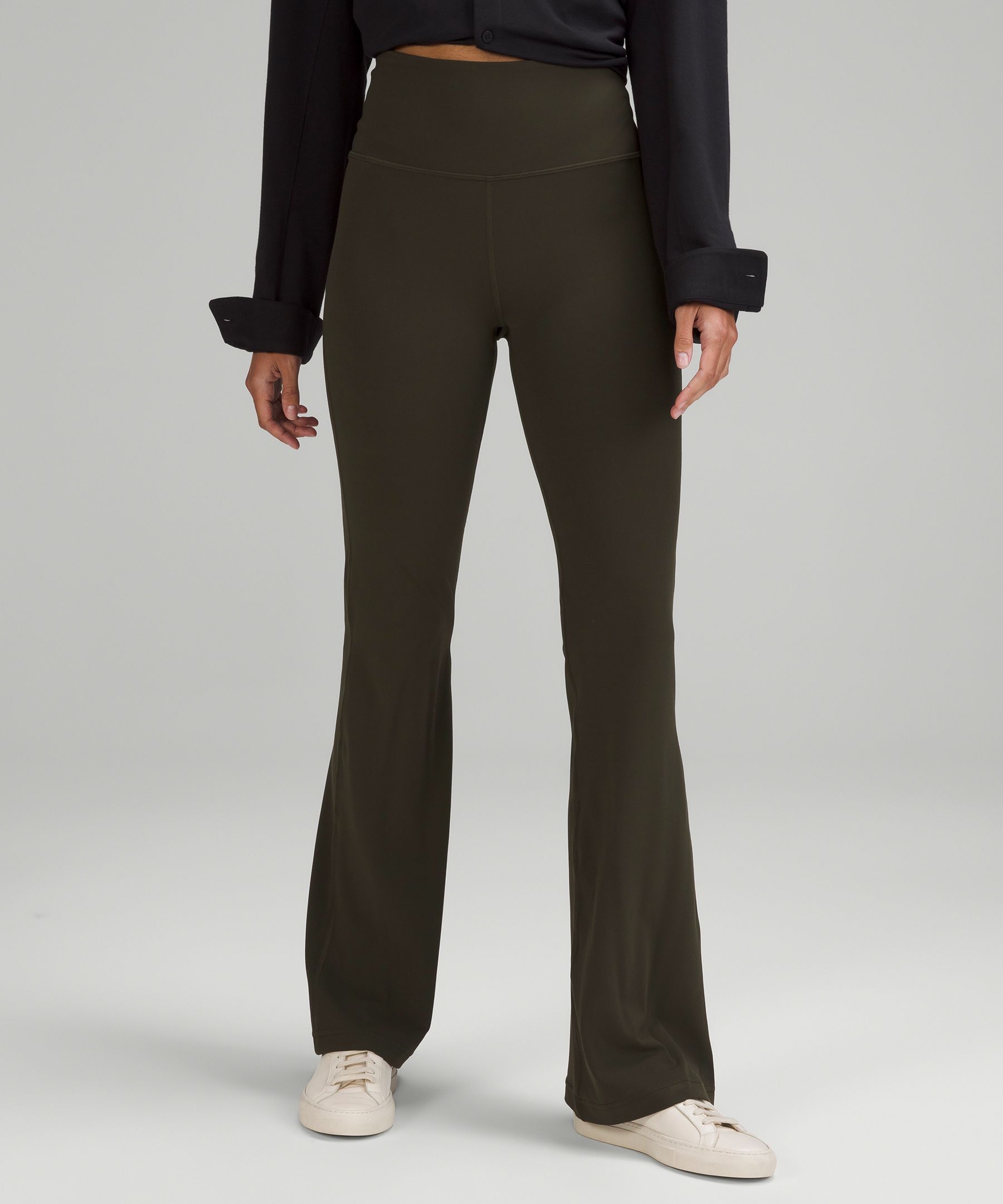 Insight to sizing on the Nulu Flare Pants? I'm 5'6”, 125 pounds : r