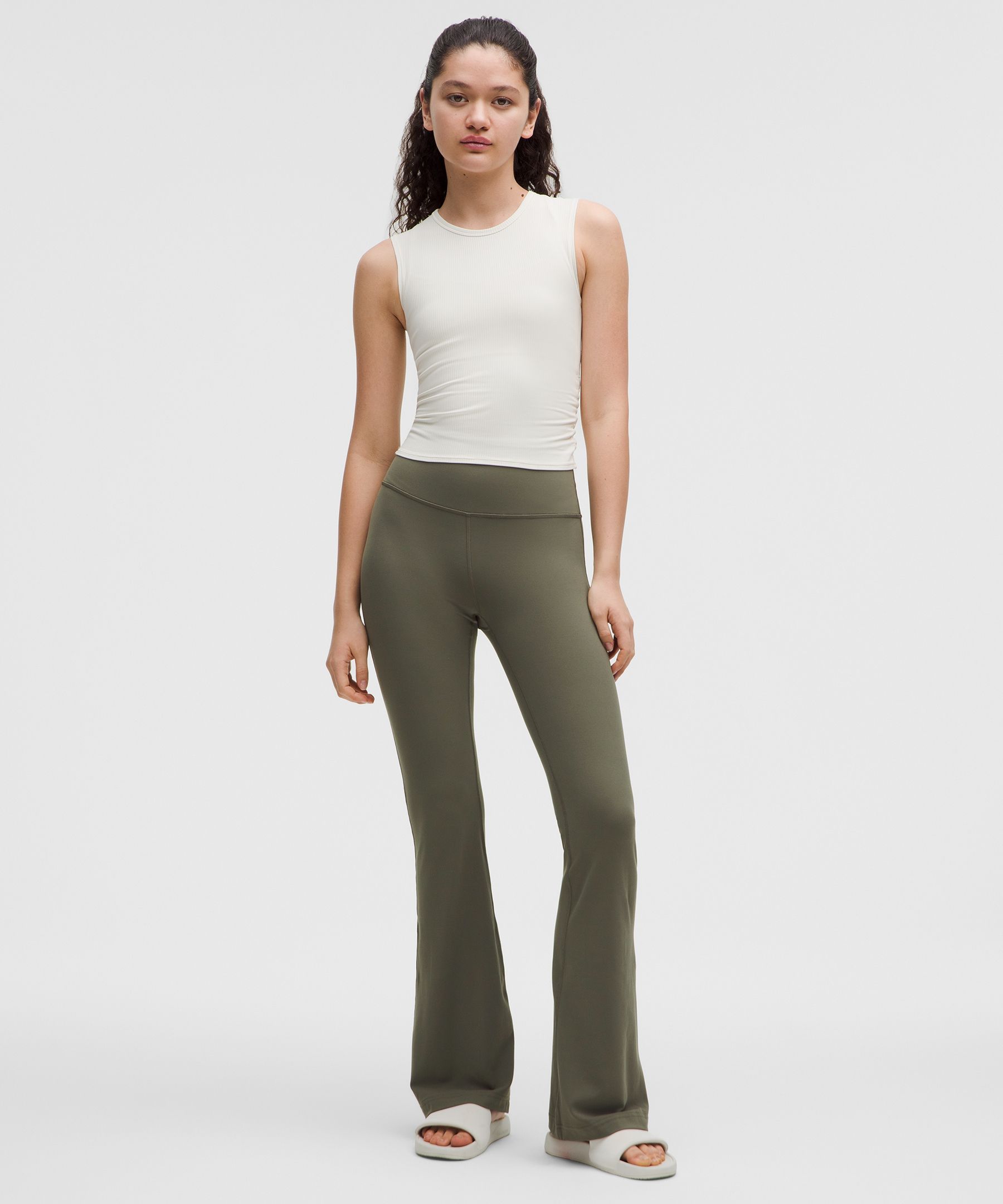 lululemon - ♪新品Lululemon  Groove ヨガパンツ Lululemon Groove Super-High-Rise Flared Pant Nulu - Graphite