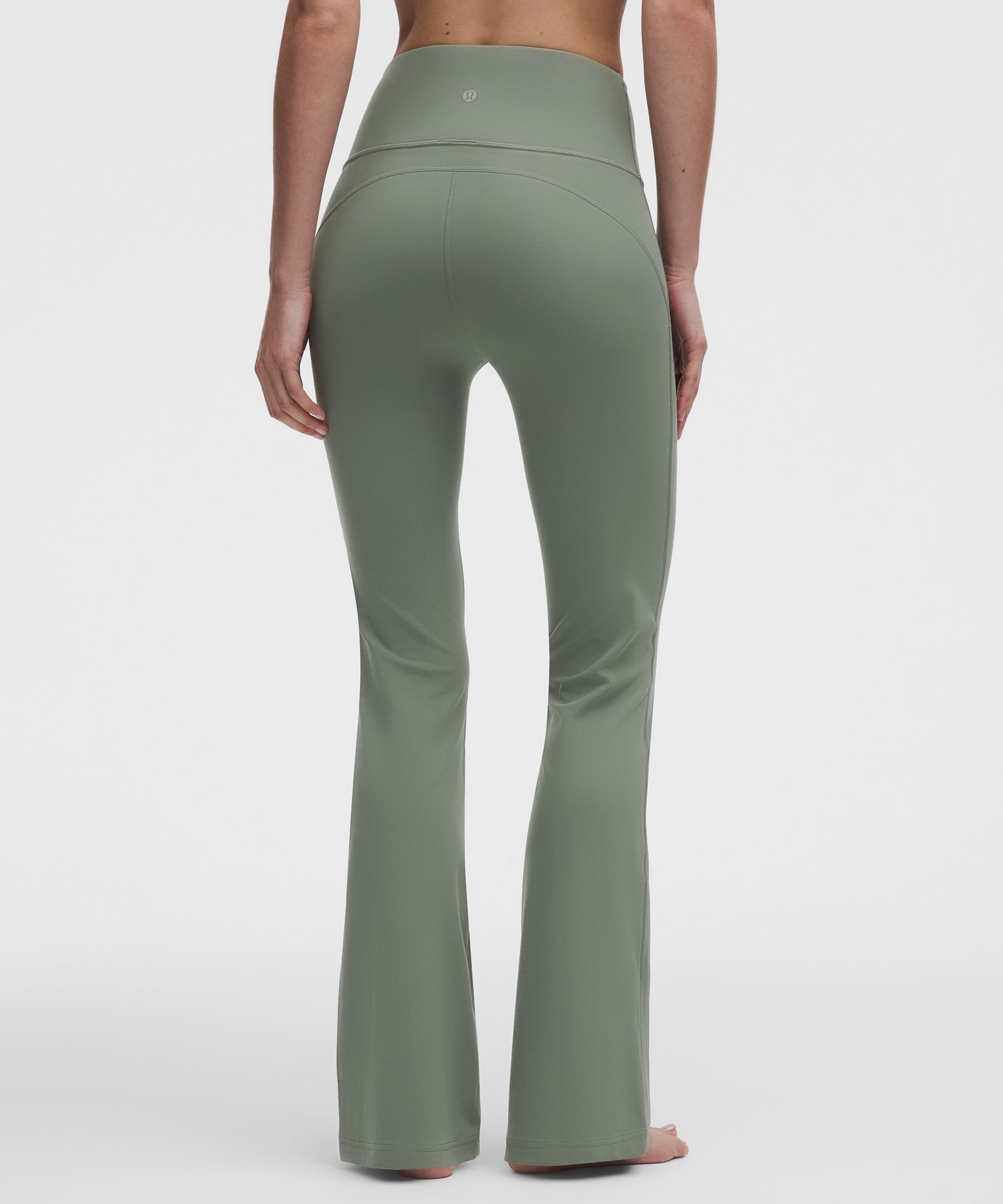 Groove Nulu Super-High-Rise Flared Pant *Regular