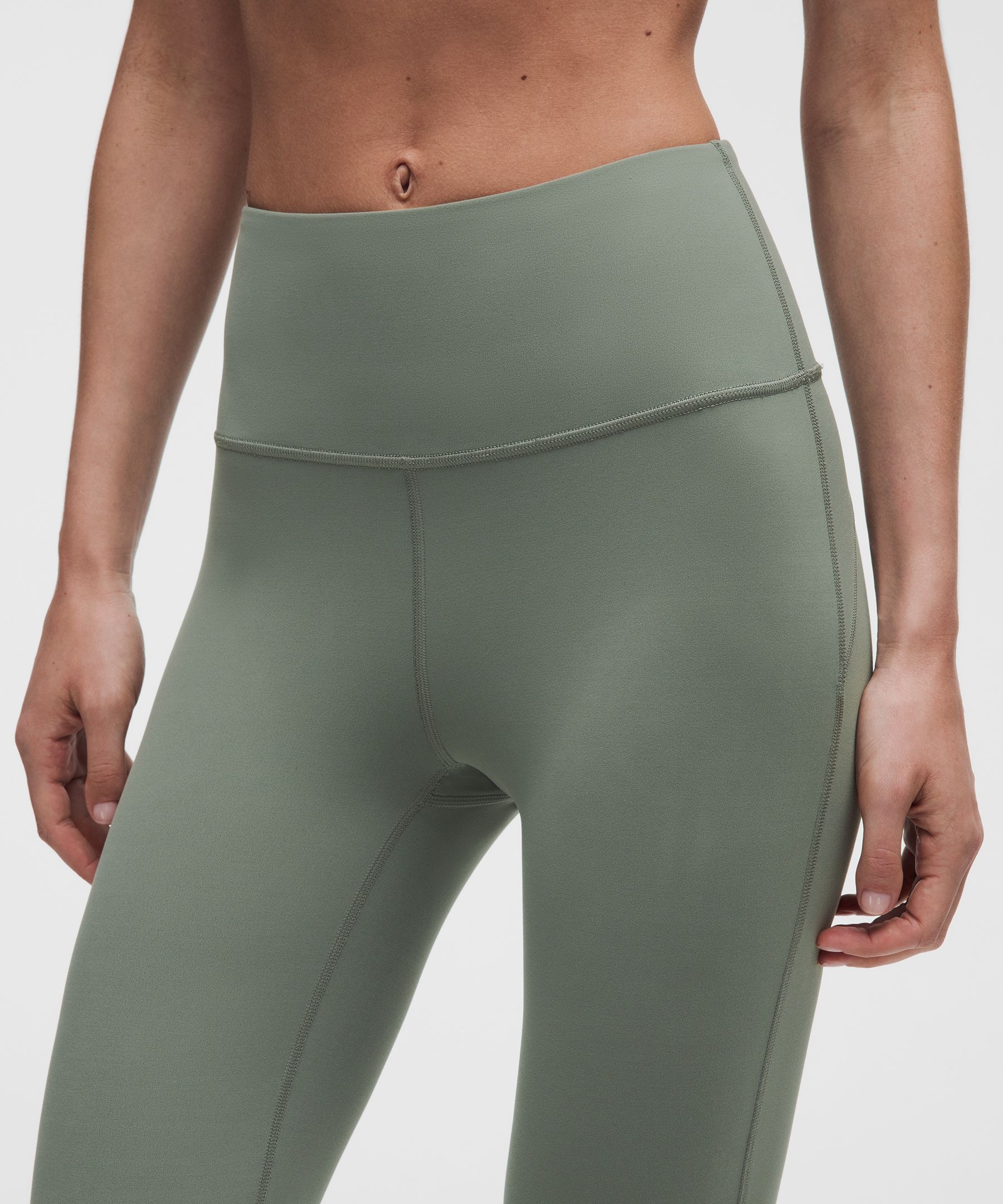 Groove Nulu Super-High-Rise Flared Pant *Regular