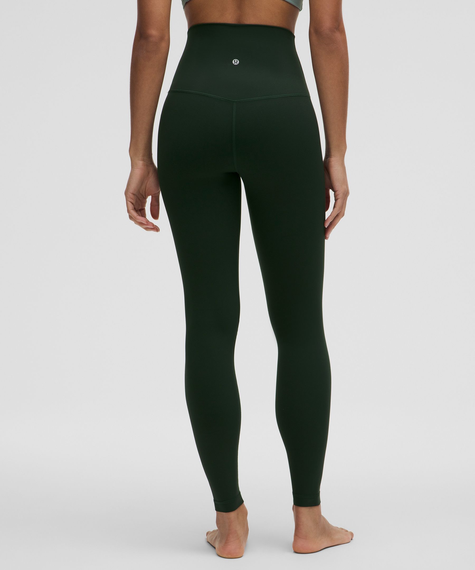 Lululemon athletica hotsell Align Super-High Rise Pant 28