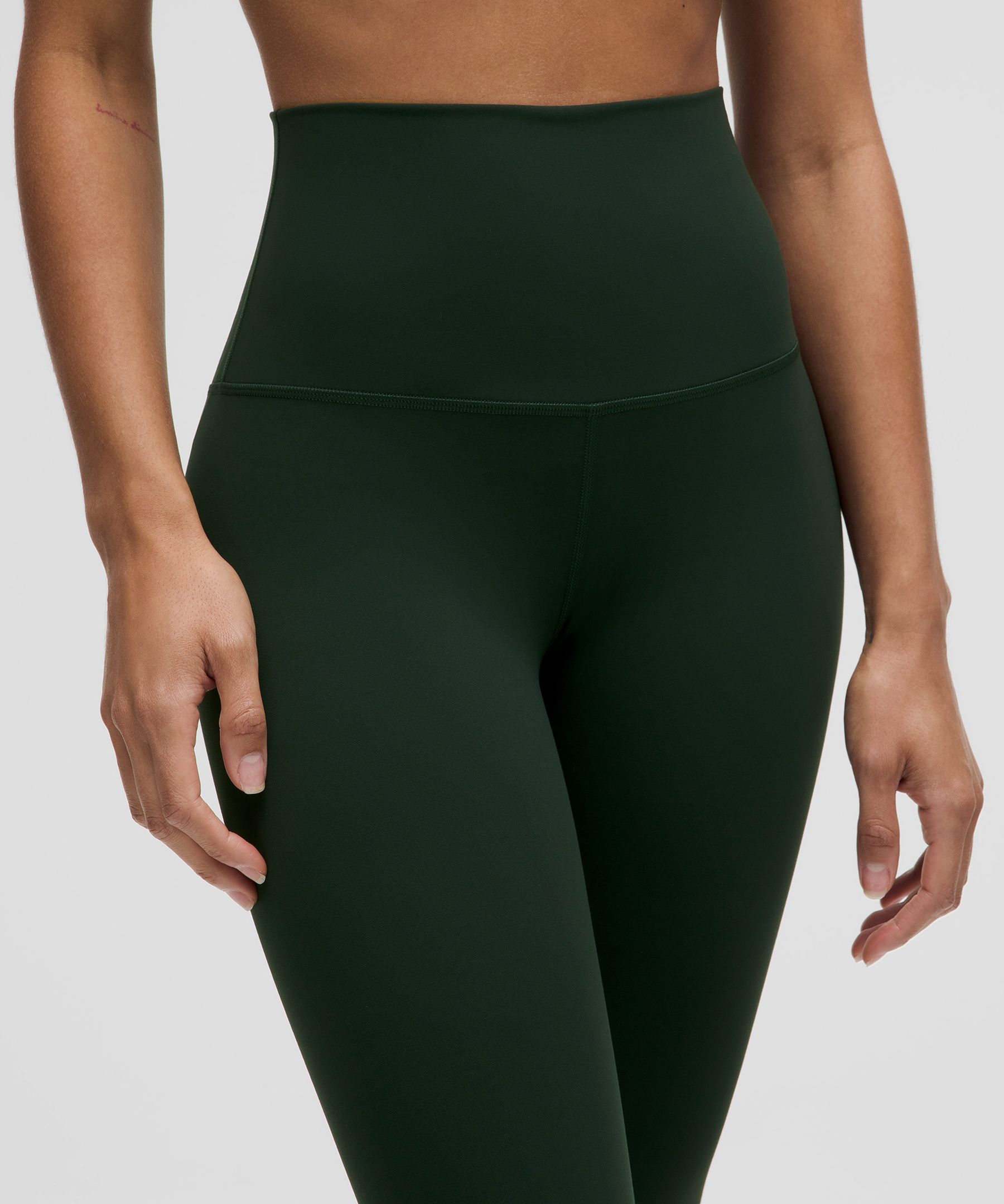 Lululemon Athletica Align Pant shops Super High-Rise 28