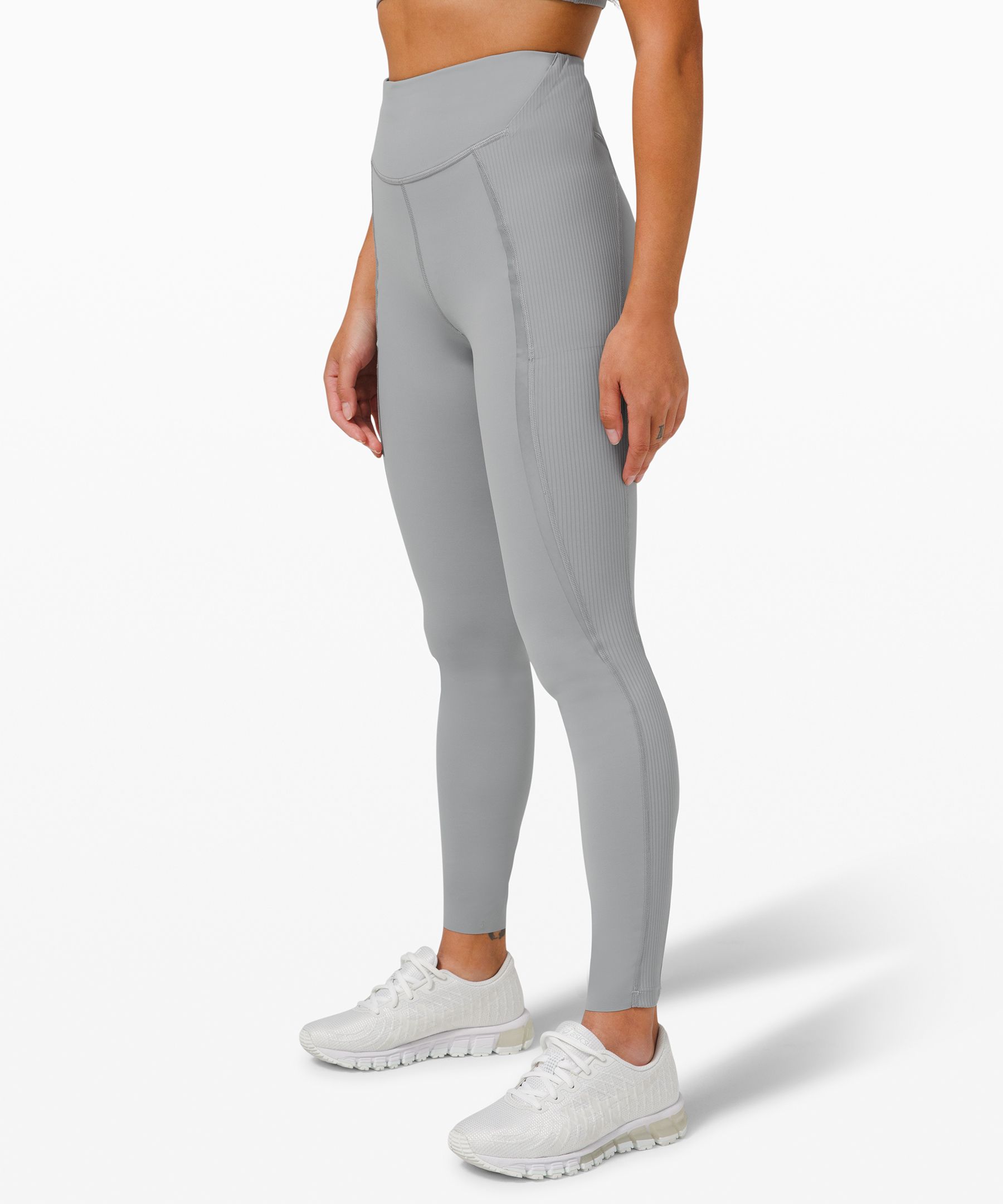 lululemon S ゴールド レギンス 26 - レッグウェア