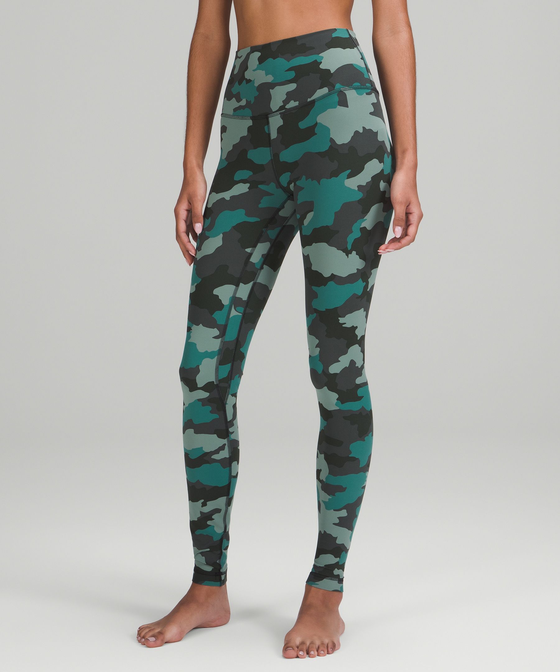 365 Camo Dark Olive vs Incognito Camo Gator Green : r/lululemon