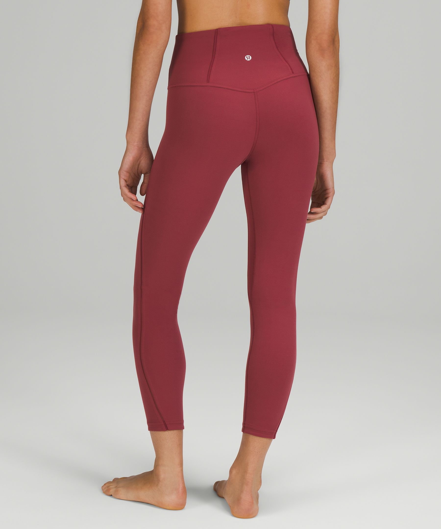 sizing help!! nulu mesh panels high rise tight - same fit as align? : r/ lululemon