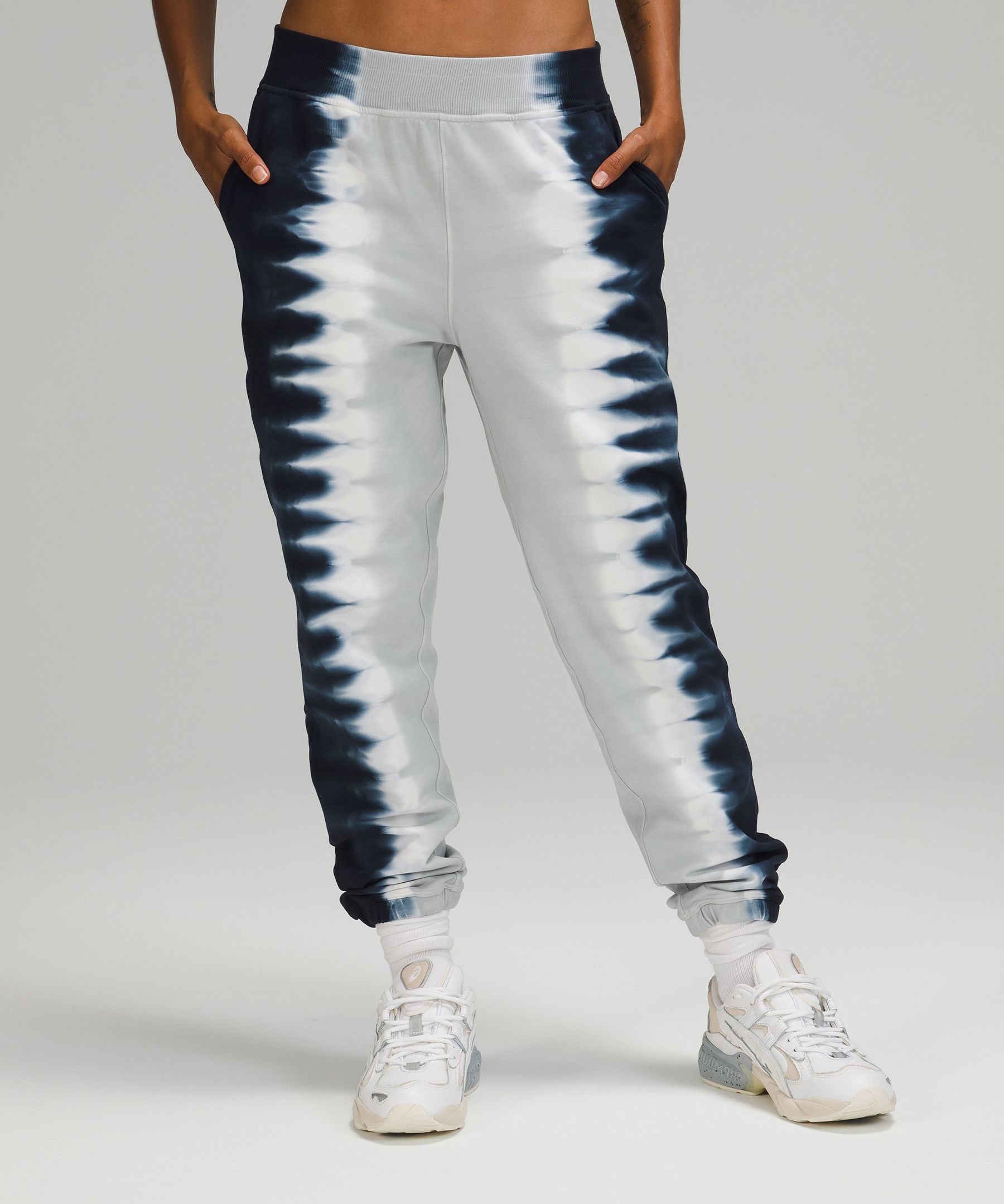 low rise jogger women