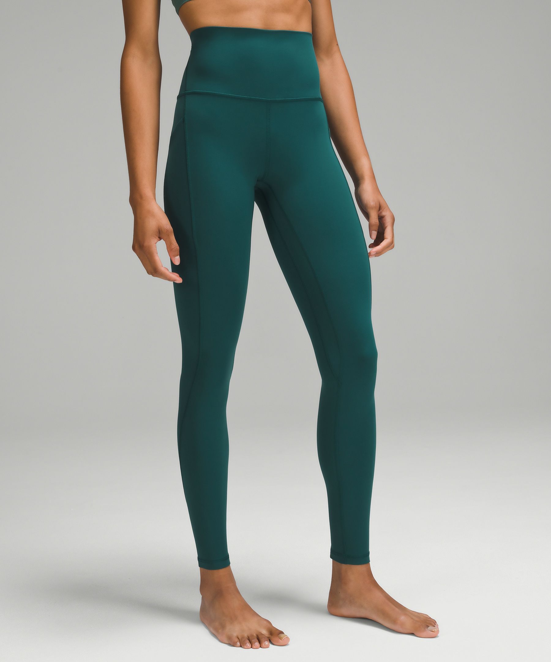 Got to try a couple pairs of Aligns in store that I was curious about. I  have questions for ya'll ;) : r/lululemon