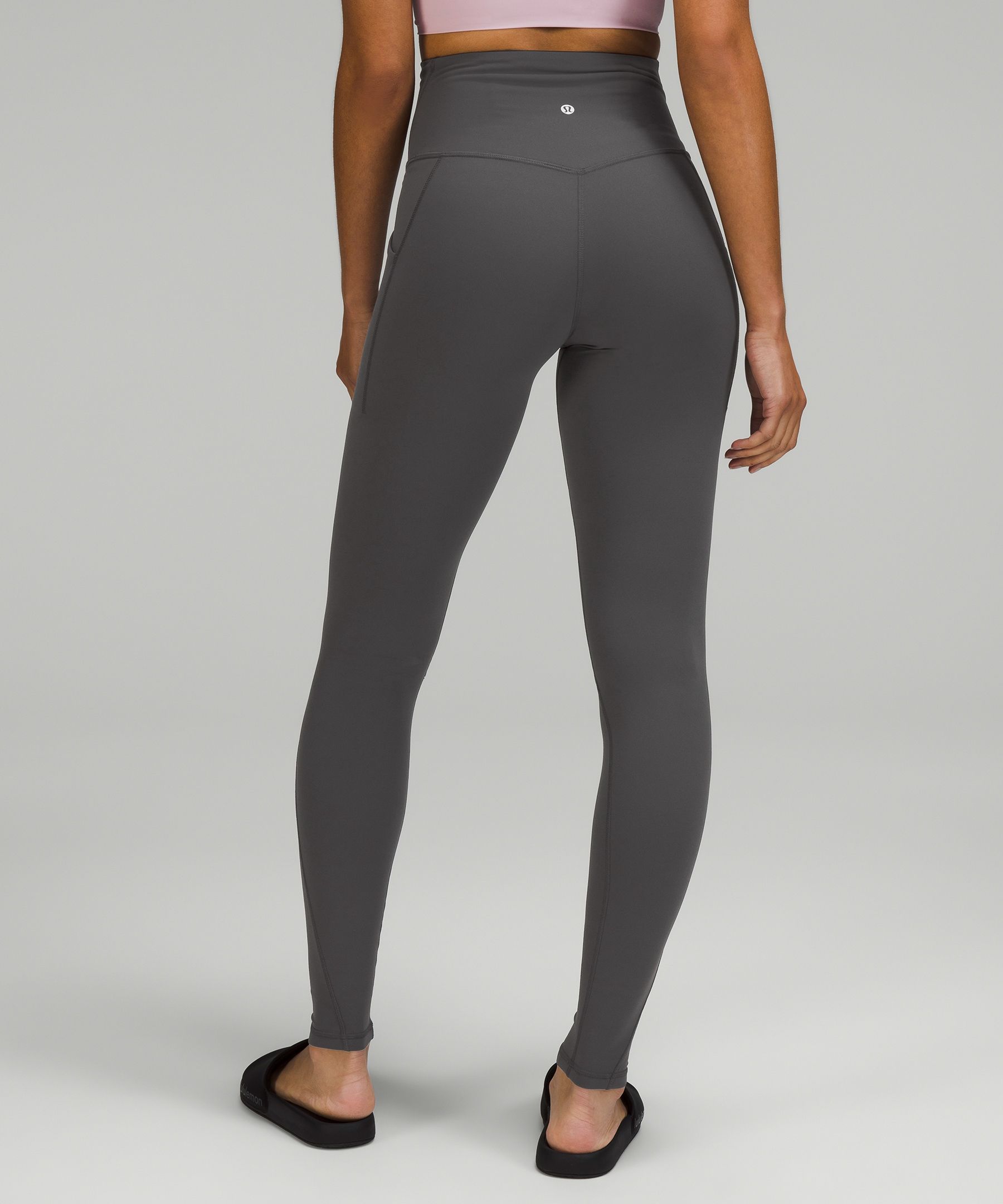 Lululemon high waisted store leggings with pockets