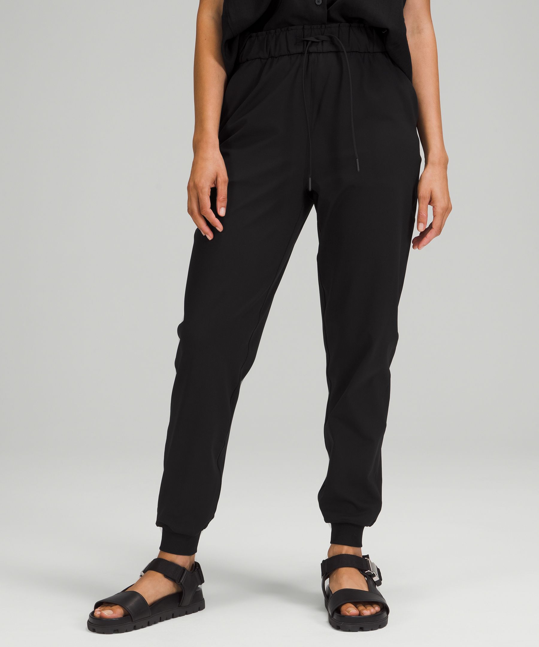 Stretch High-Rise Jogger *Full Length, Joggers