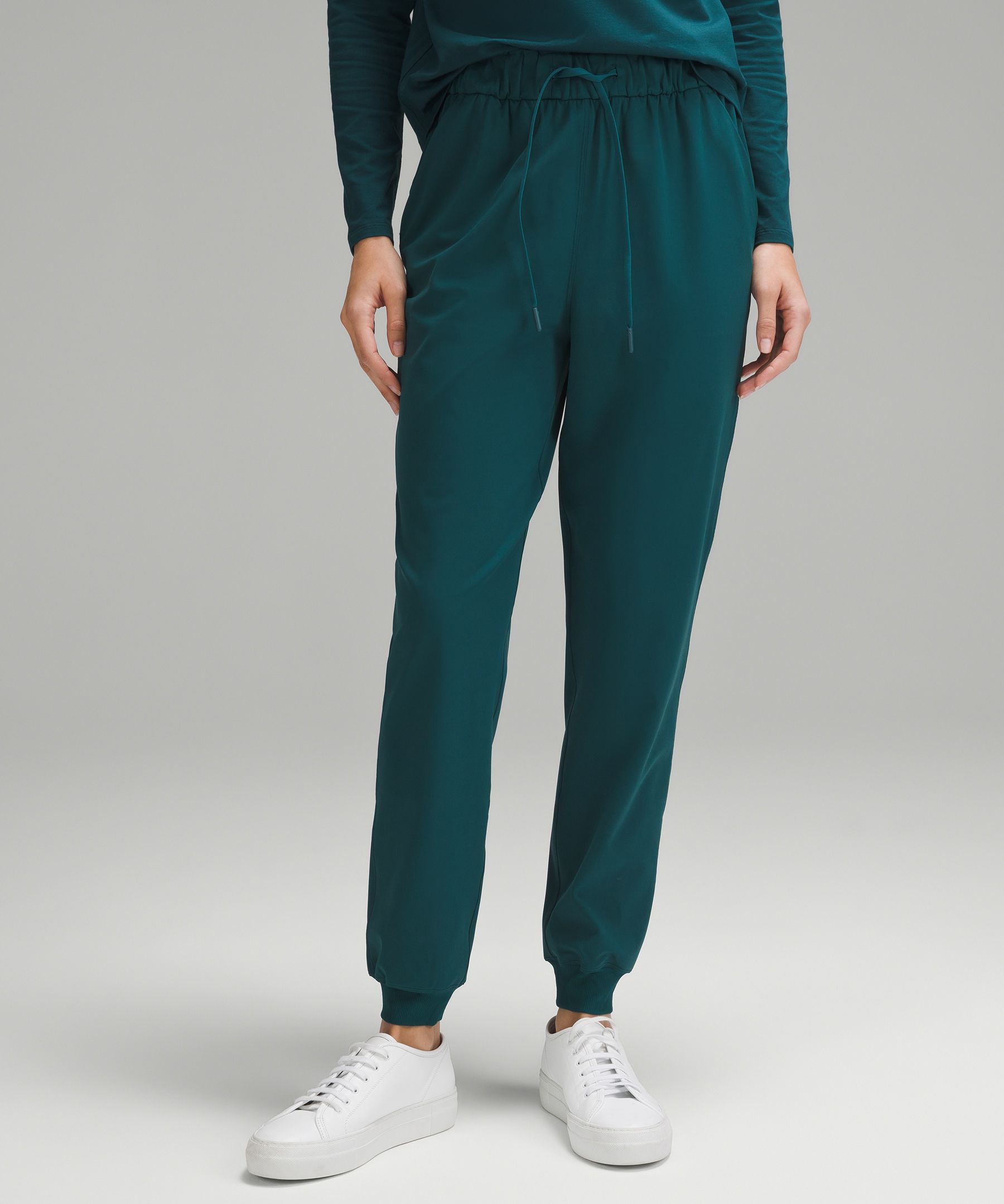 Lululemon Stretch Luxtreme High-rise Joggers In Rainforest Green