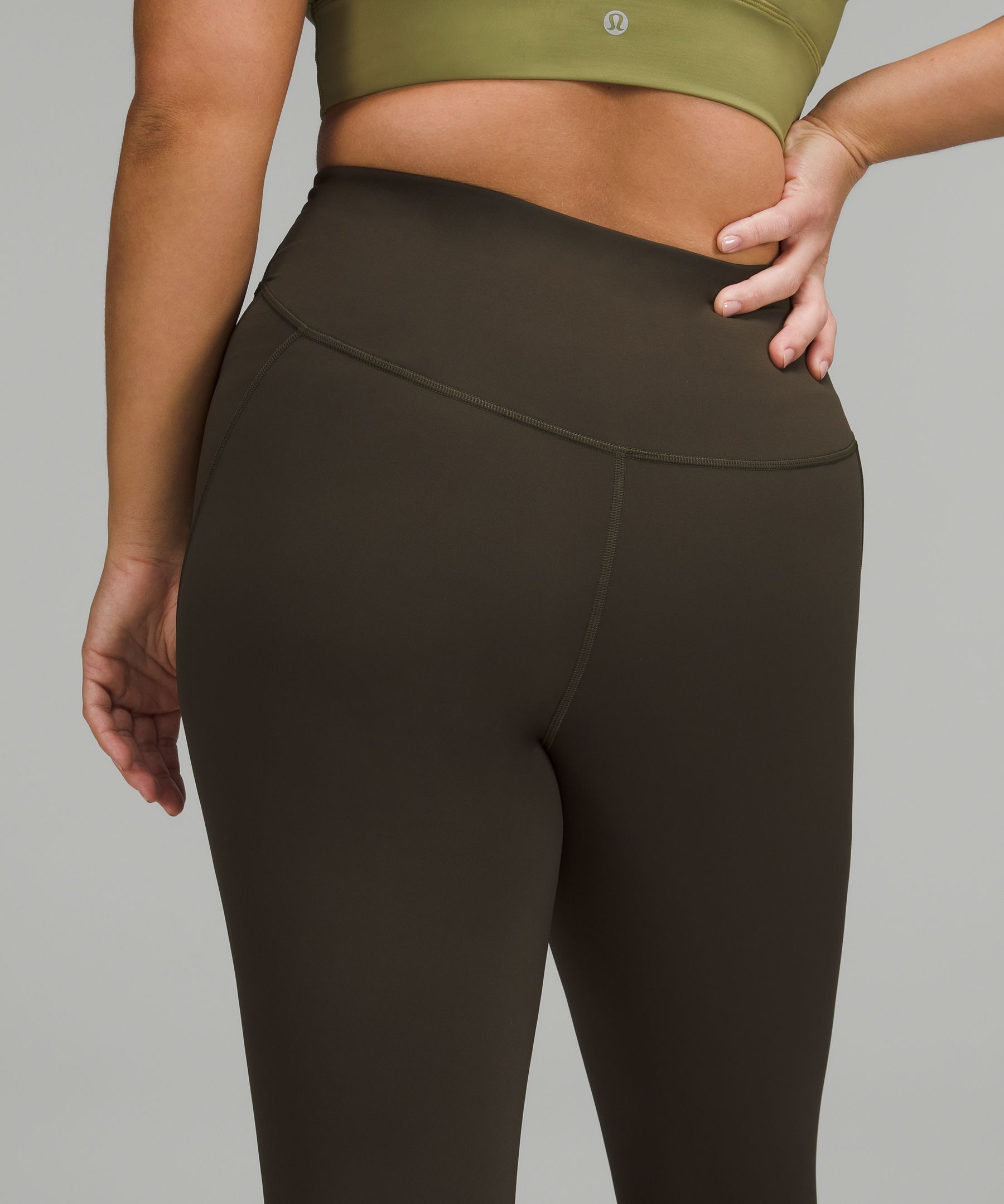 セール lululemon☆2トーン・リブ Base Pace High-Rise Tight 25