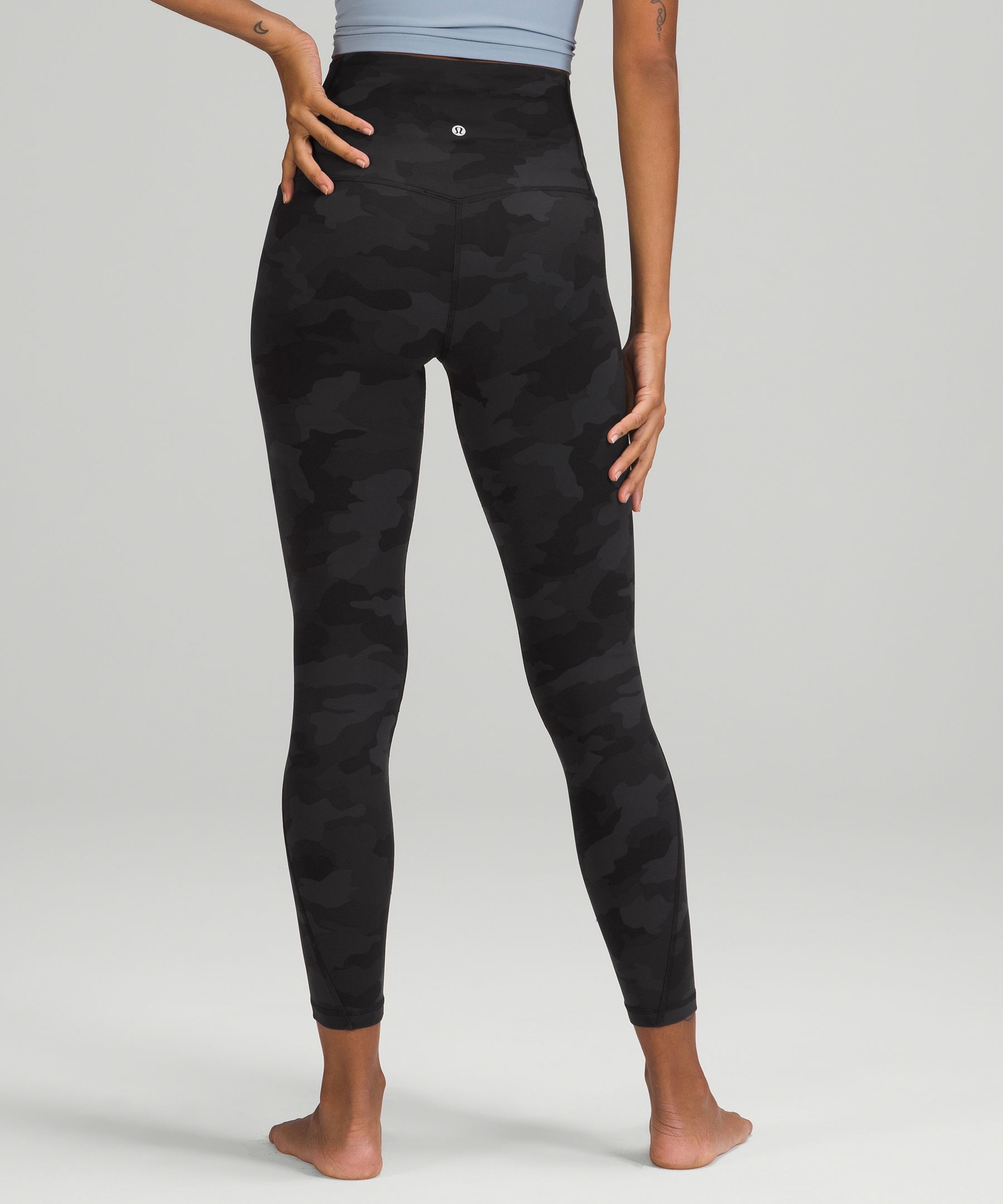black camo lululemon leggings