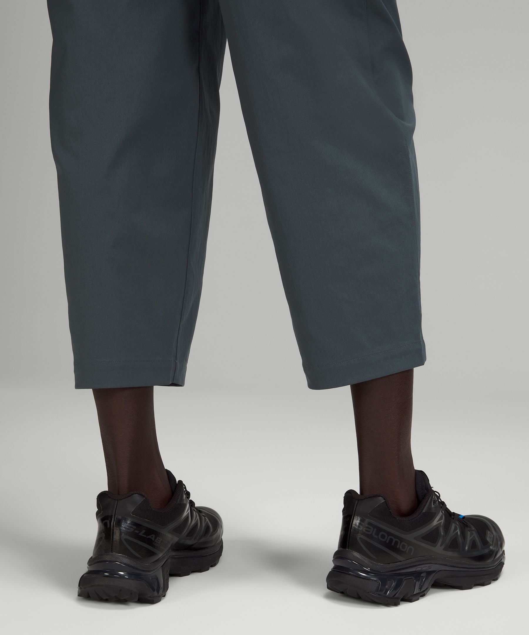 lululemon lab High-Rise Cuffed Trouser 26