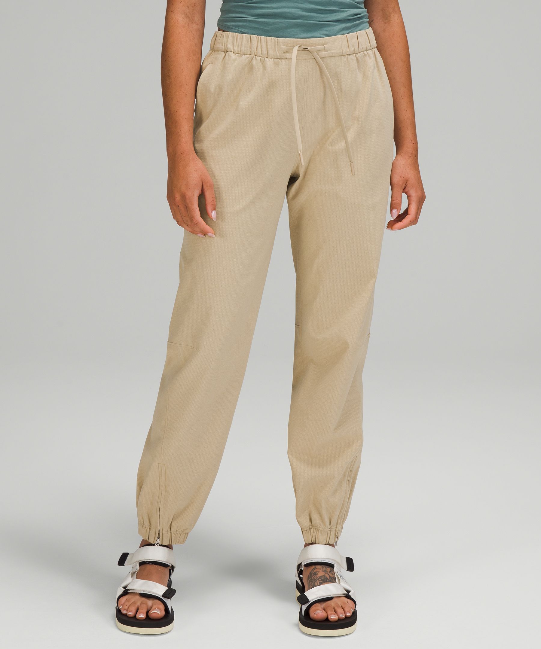 Essential Affinity Mid-Rise Jogger, Joggers