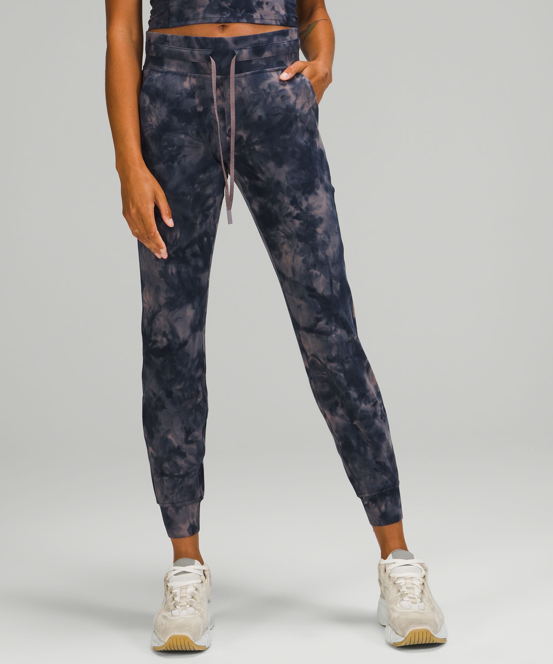 Ready to Rulu Slim-Fit High-Rise Jogger