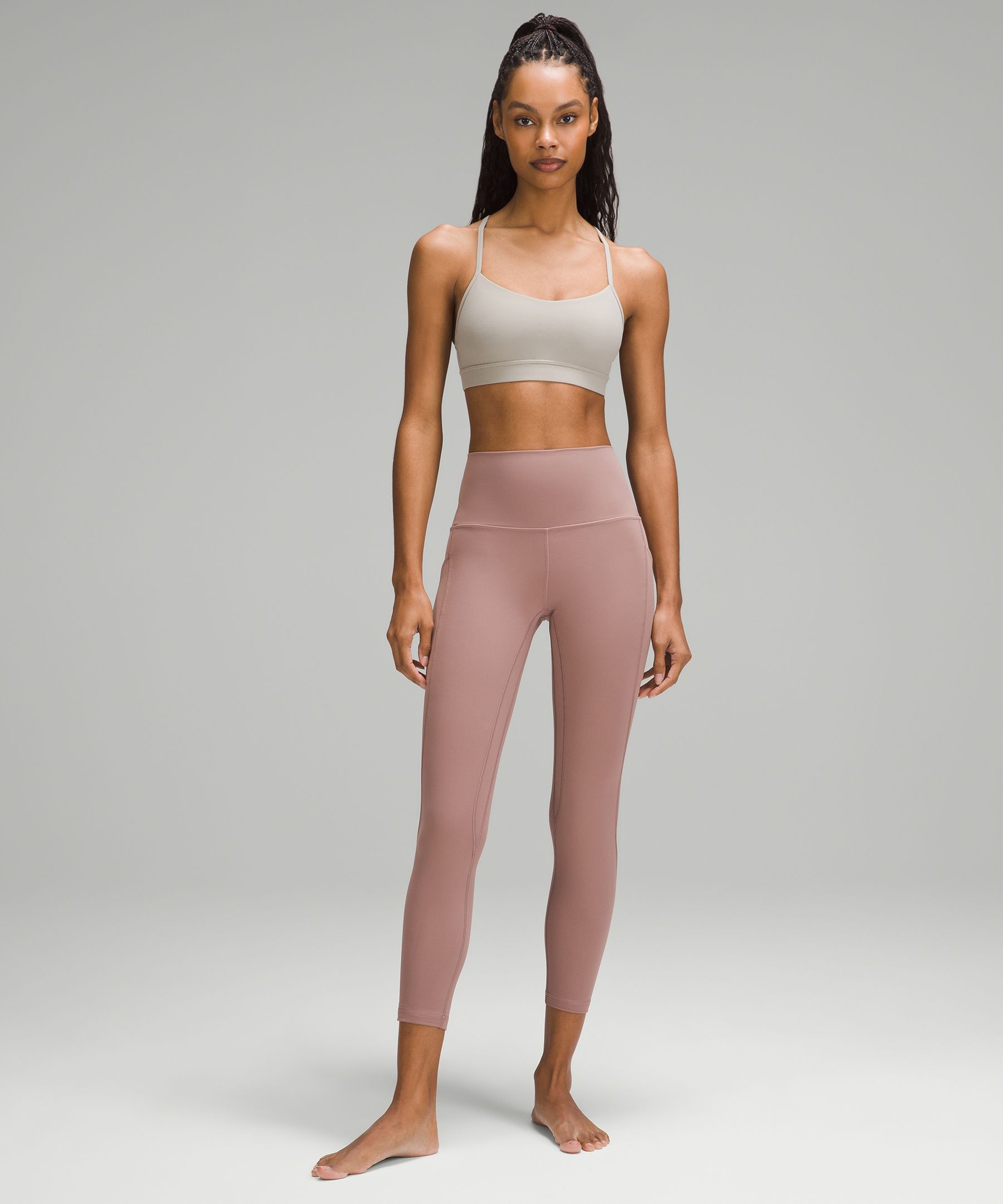 Jumping on this trend, what Lulu colours look best on a Dark Winter  palette? : r/lululemon