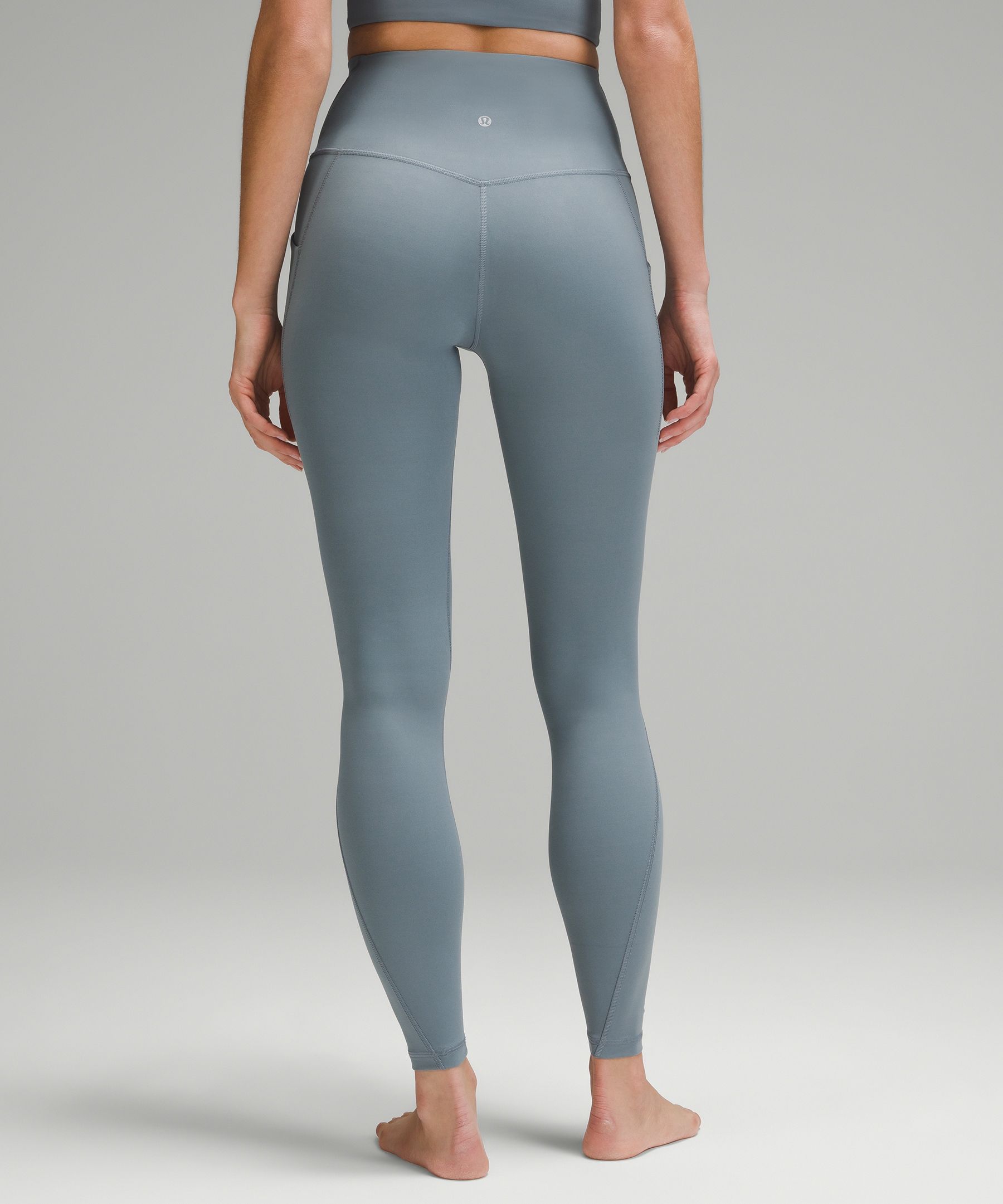 ALIGN PANT 28 - VIOLET VERBENA - Kinda wondering why these leggings that  I've been trying to get my hands on for almost 3 weeks now has completely  disappeared off the U.S.