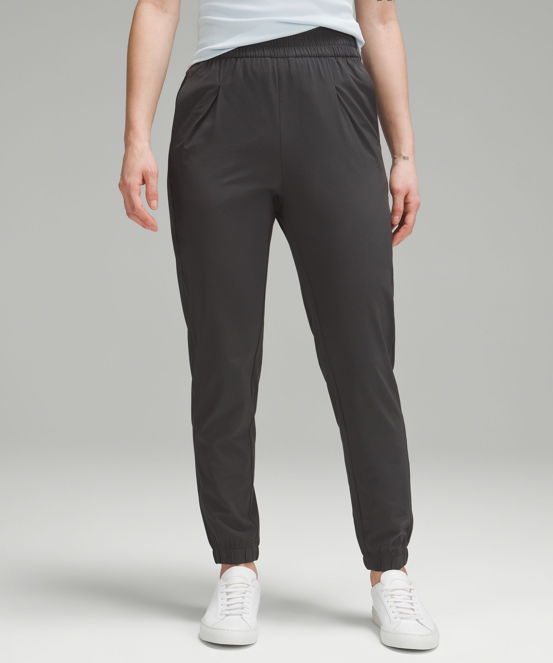 Ease Back In High-Rise Pants *Asia Fit