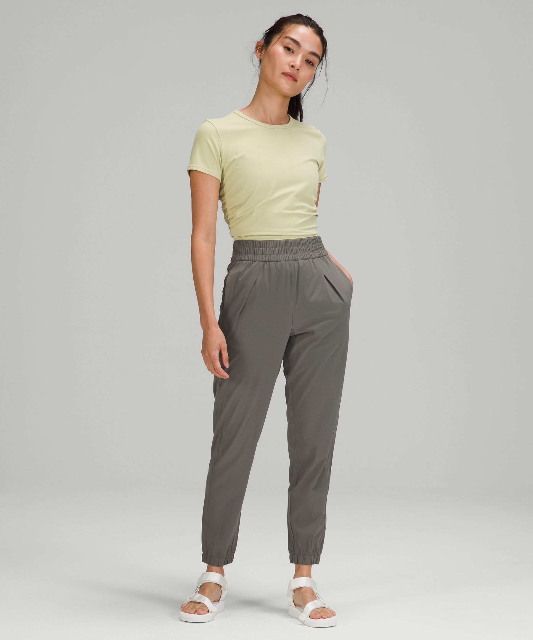 Ease Back In High-Rise Pant *Asia Fit