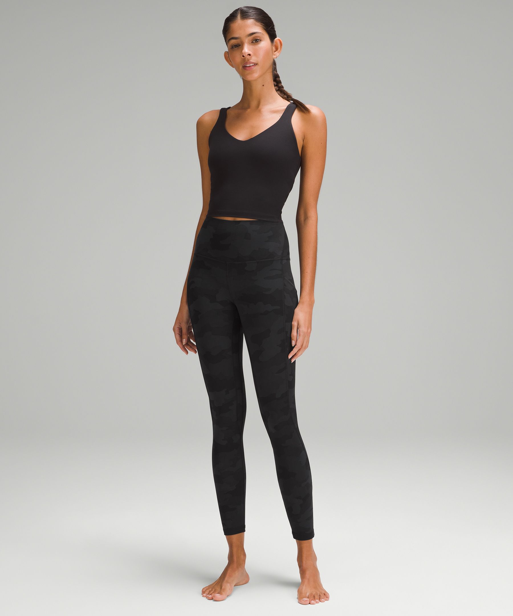 lululemon athletica, Pants & Jumpsuits, Lululemon Sz 6 Lattice Mesh Side  Leg With Side Pockets 9 Rise Comfort Leggings