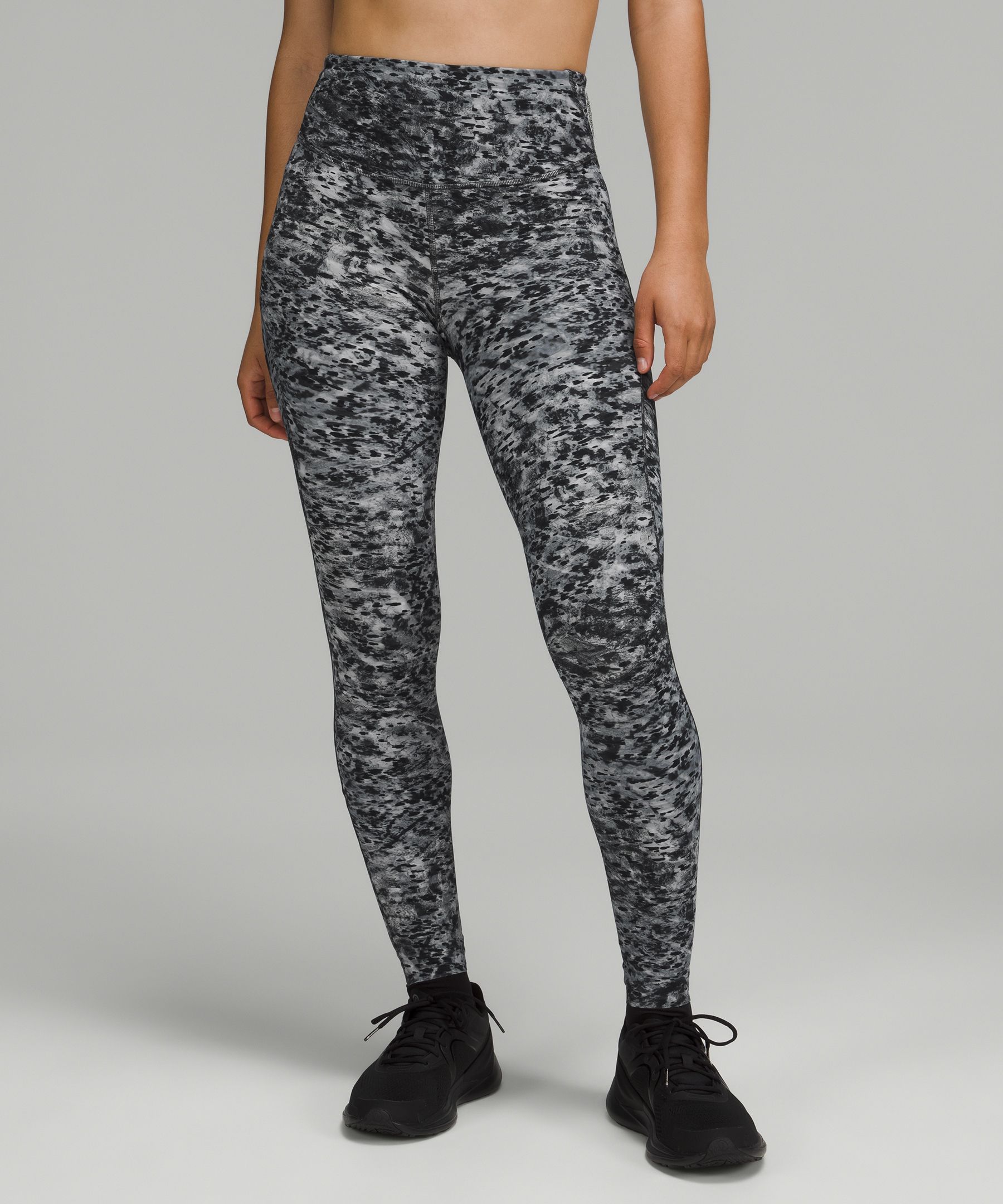 Lululemon Base Pace High-Rise Tight 28