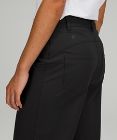 City Sleek 5-Pocket-Hose mit weit geschnittenem Bein und hohem Taillenbund 7/8-Länge