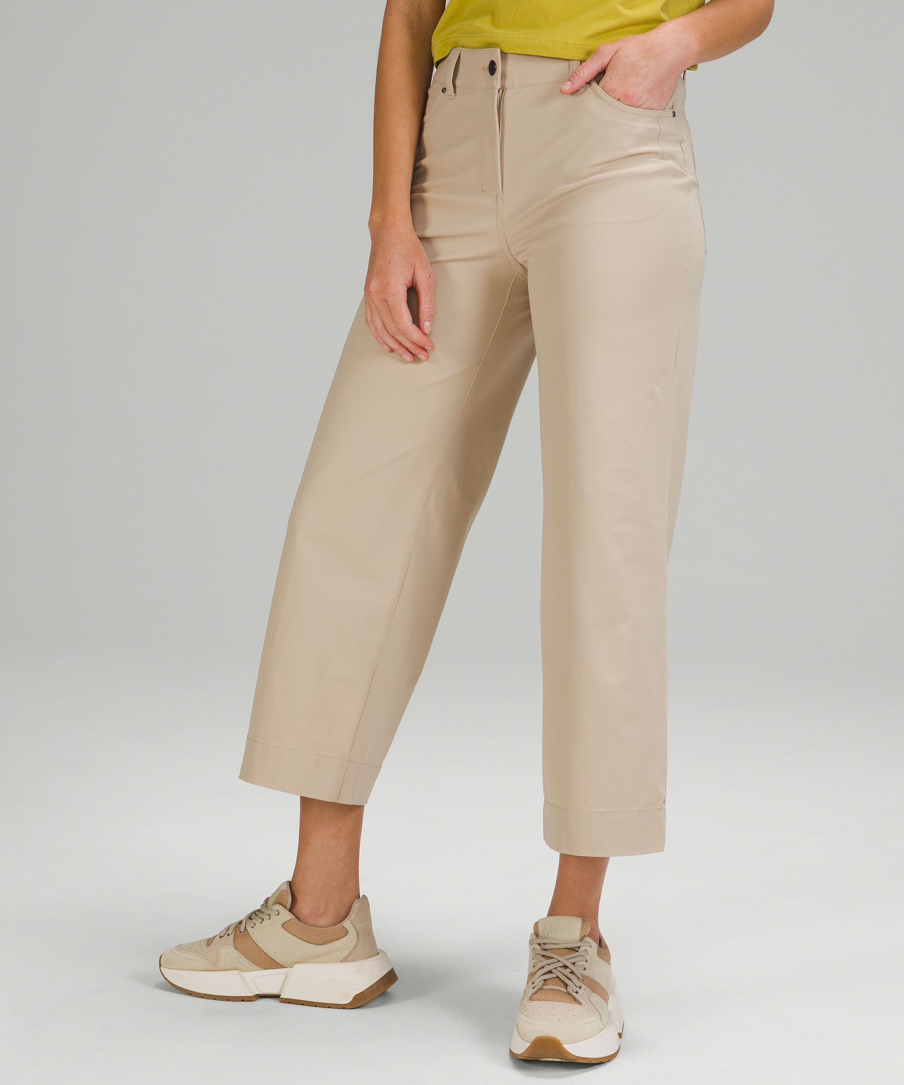 City Sleek 5 Pocket Wide-Leg High Rise 7/8 Length Pant