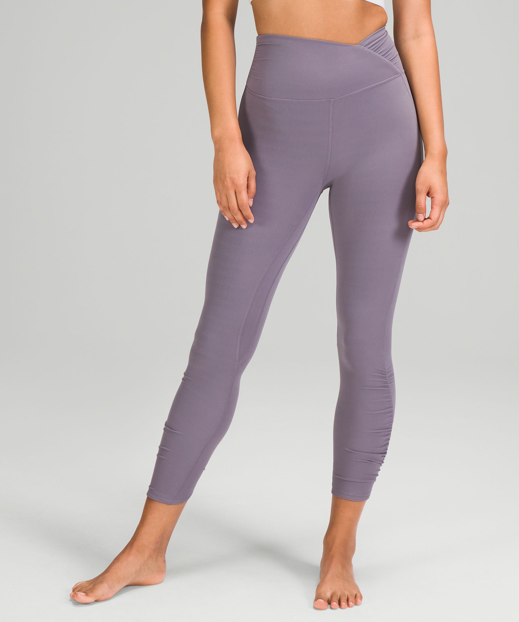 Ruched Waistband Leggings in Second SKN With Back Pocket
