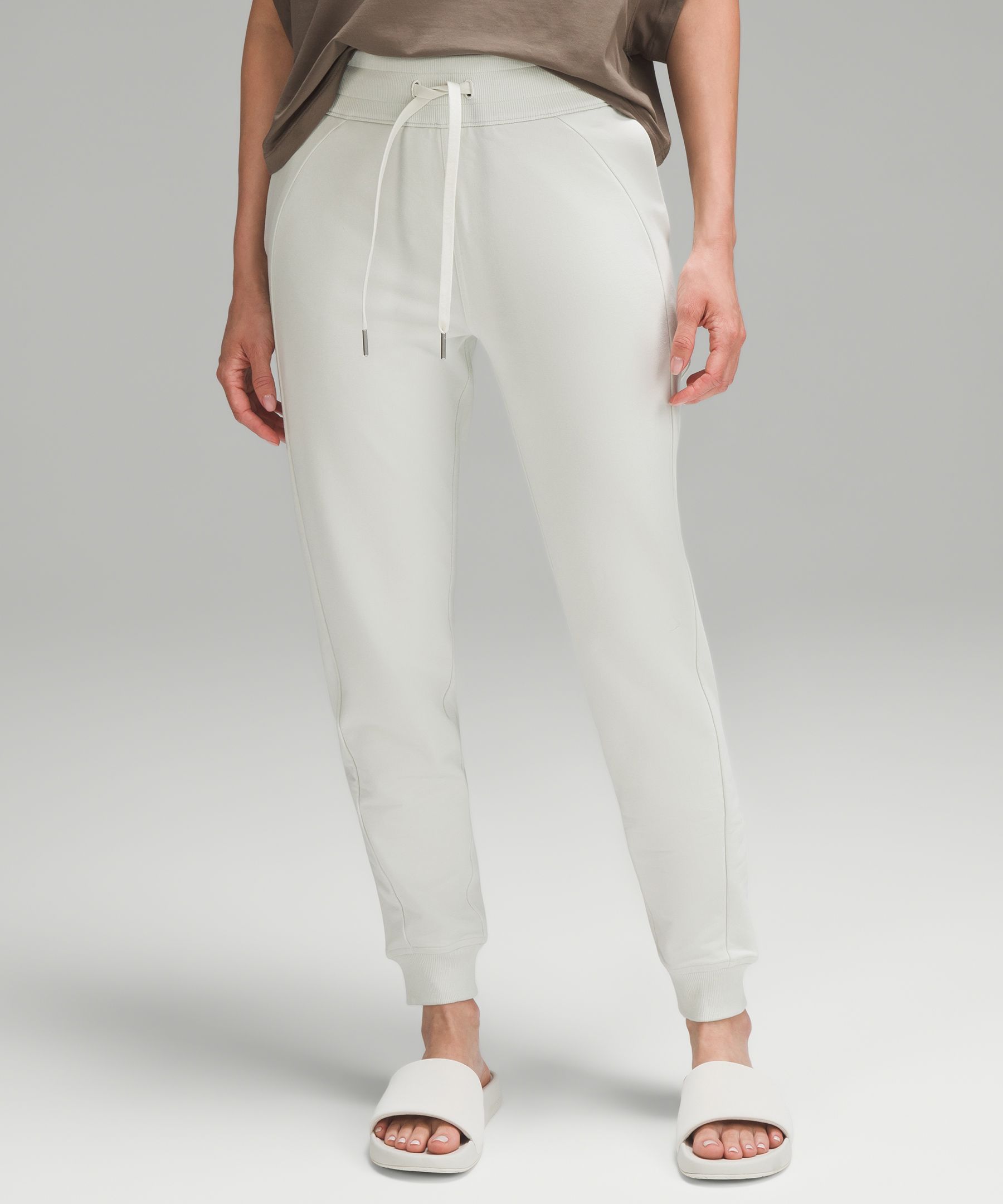 Lululemon Scuba High-Rise Jogger ルルレモン