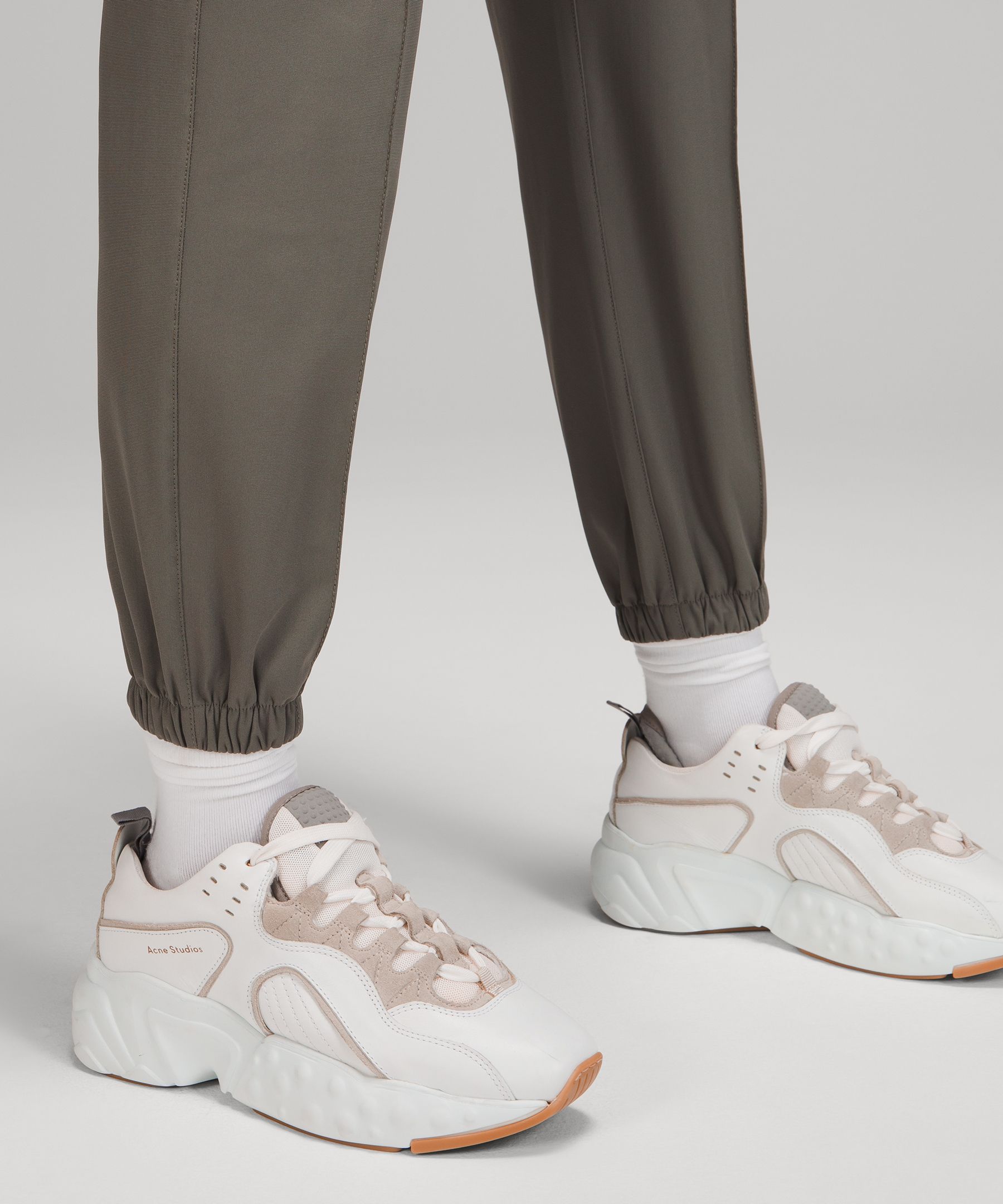 Warpstreme™ High-Rise 7/8 Jogger