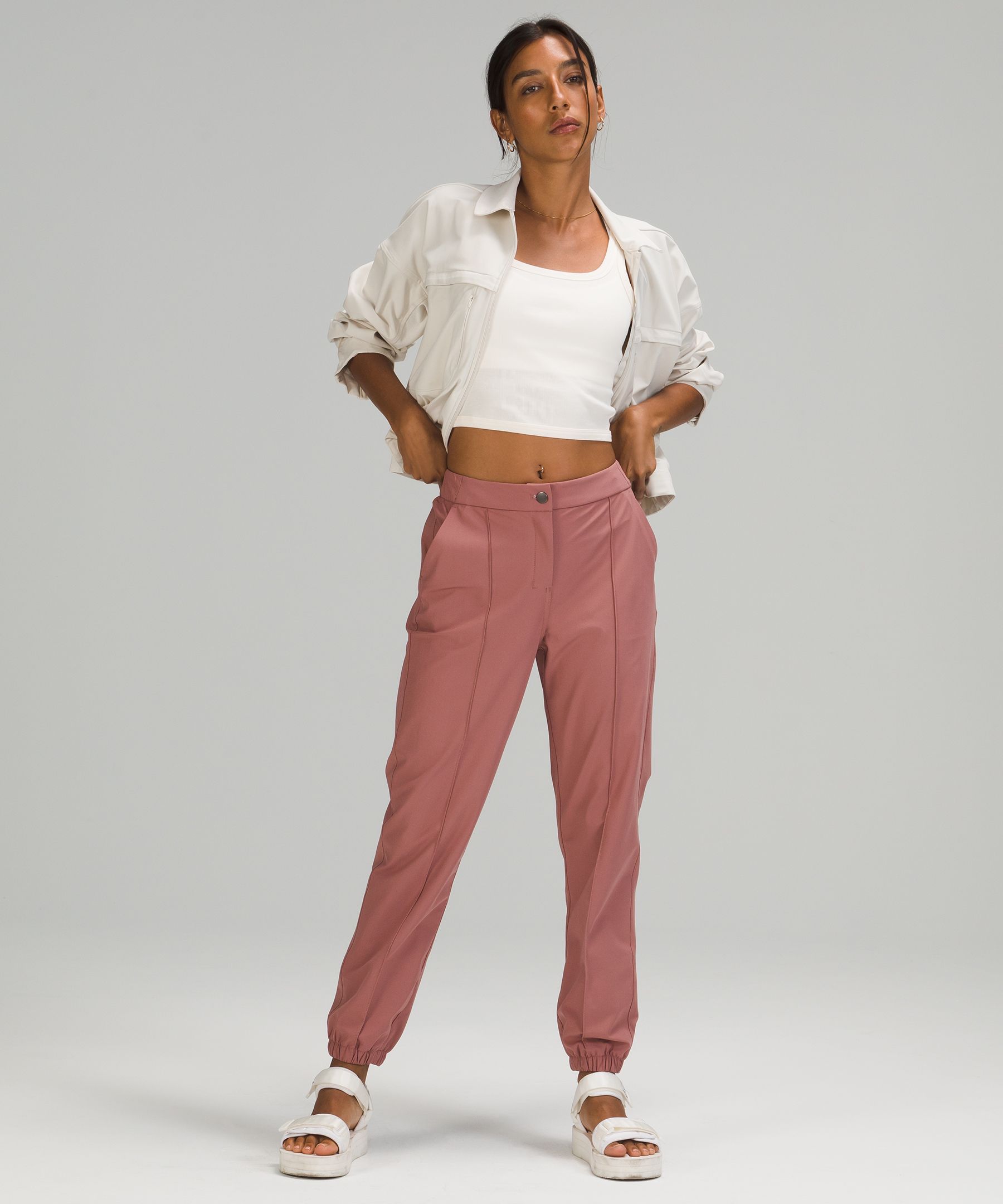 Warpstreme™ High-Rise 7/8 Jogger 