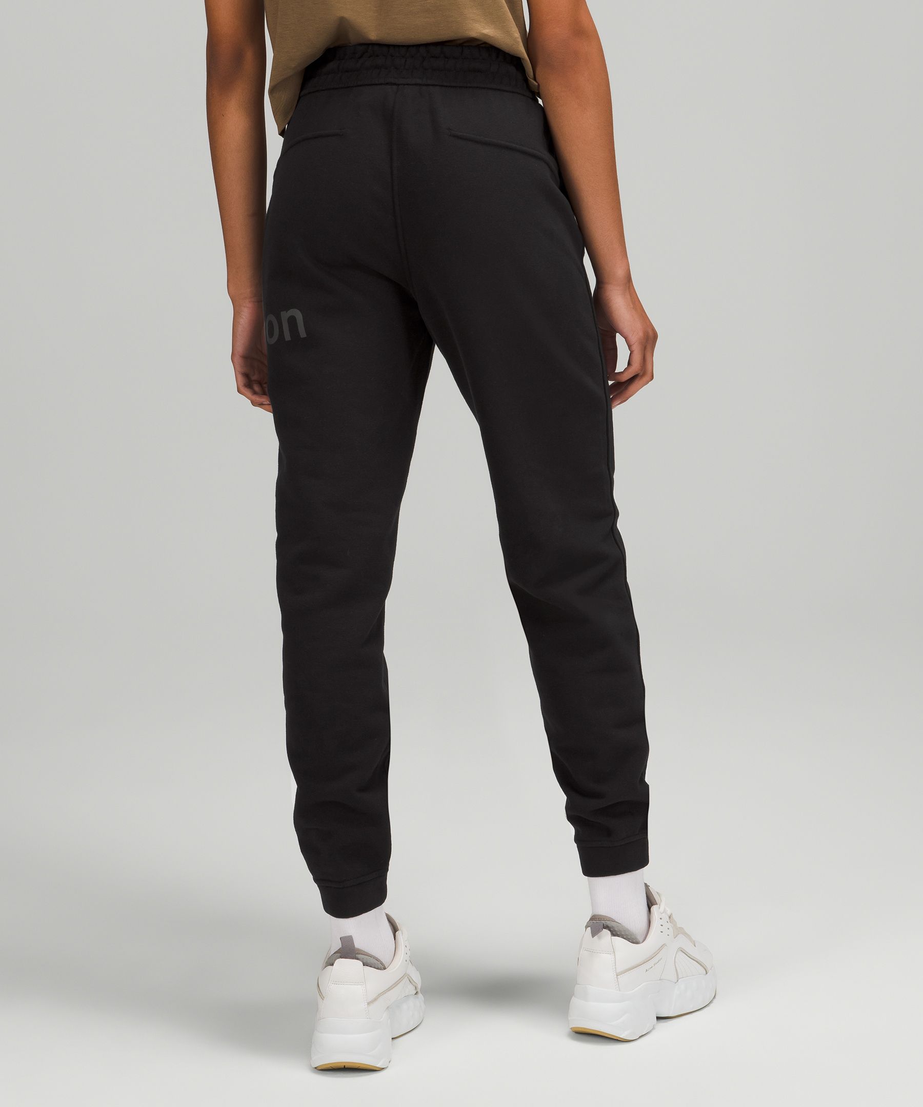 Loungeful High-Rise Jogger Graphic