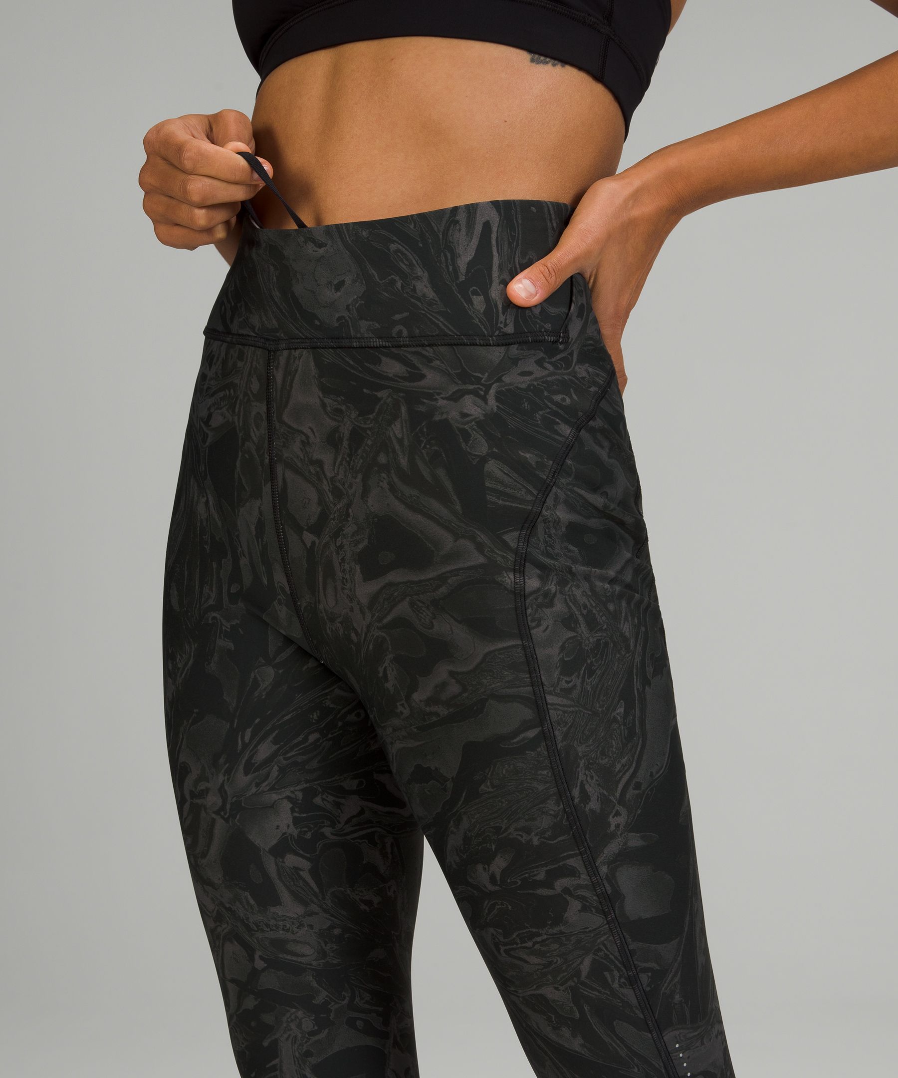 Lululemon Team Canada Chase The Chill Super-High-Rise Tight 28" *COC Logo. 4