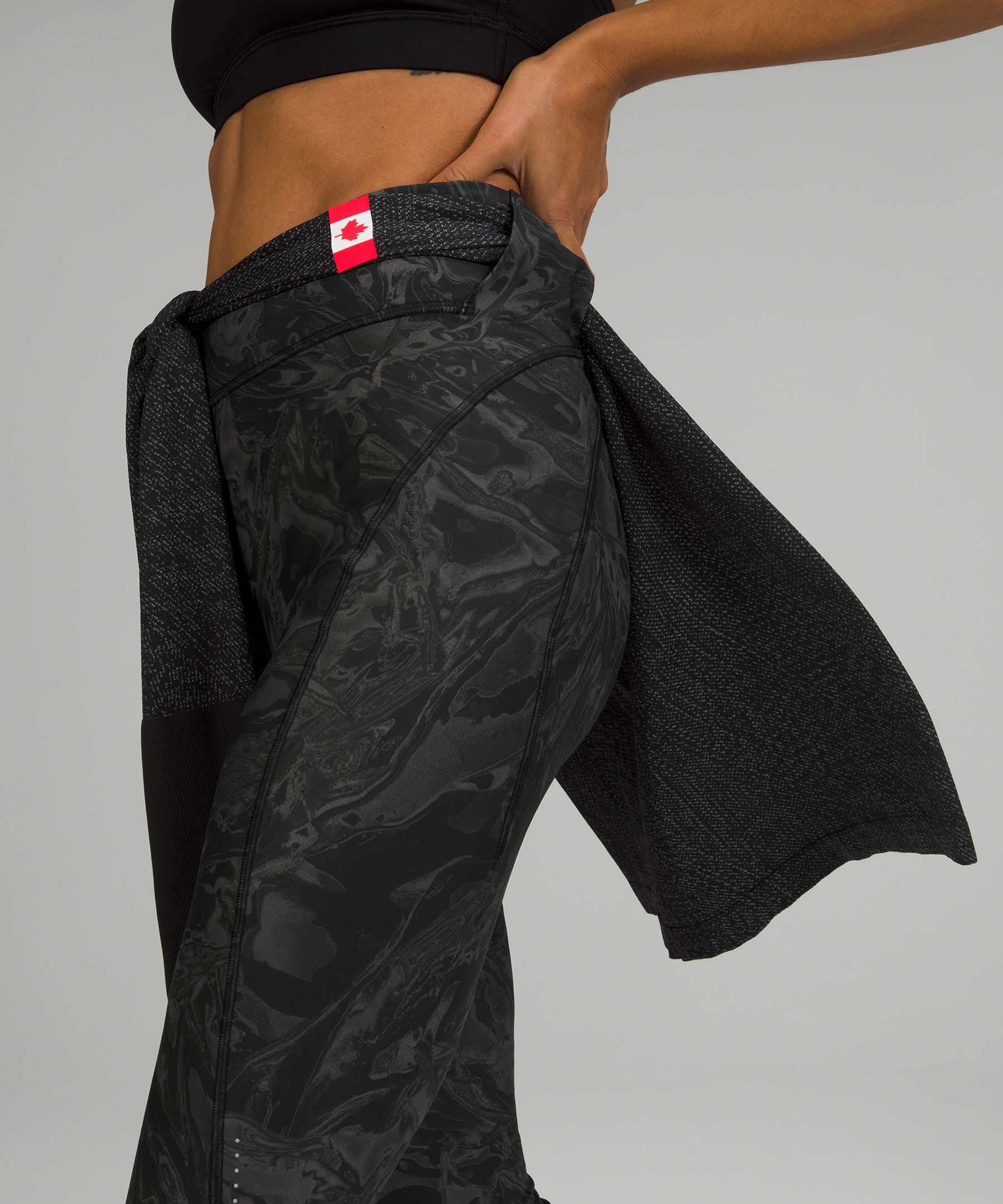 Lululemon Team Canada Chase The Chill Super-High-Rise Tight 28" *COC Logo. 5