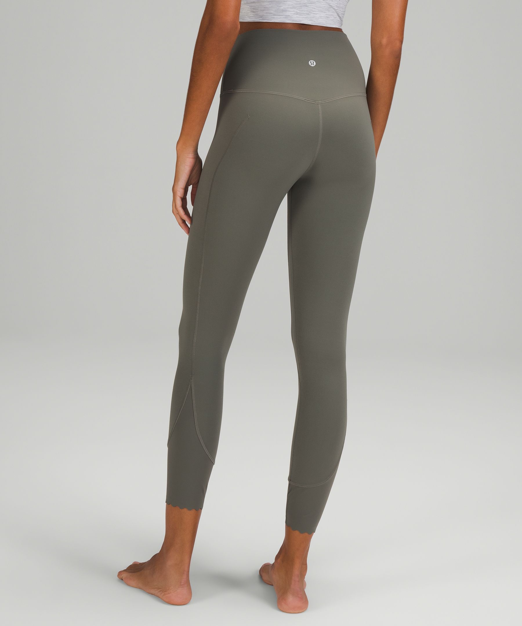 Lululemon deals scalloped pants