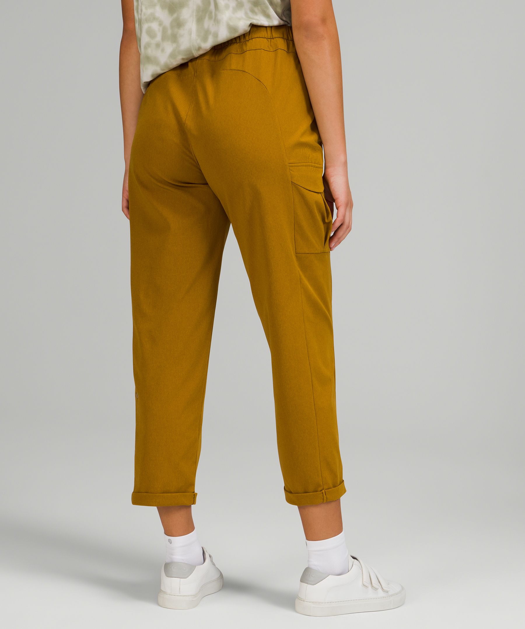 Move Lightly Mid Rise Pant 25