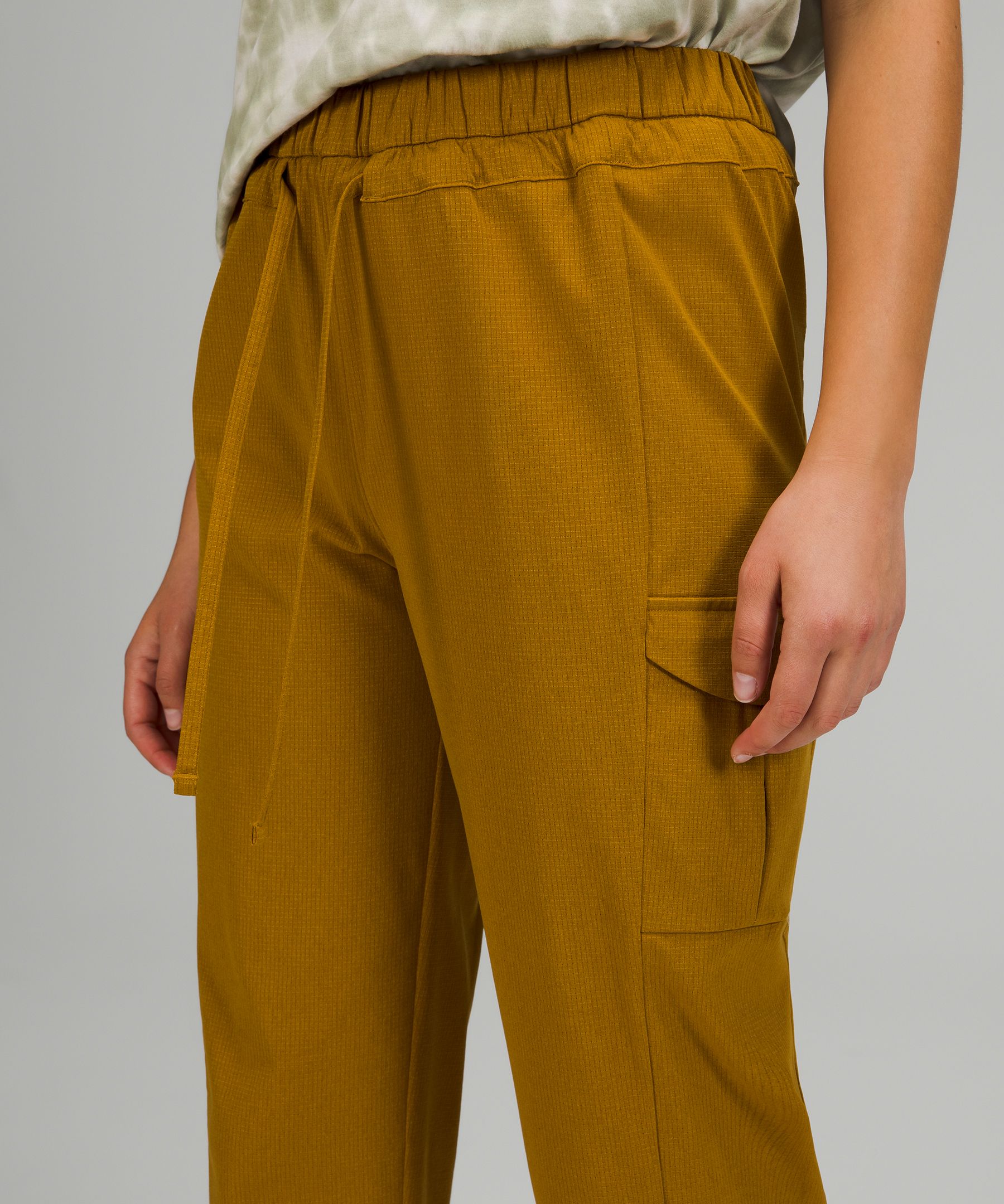 https://images.lululemon.com/is/image/lululemon/LW5ECYS_048054_4?size=800,800