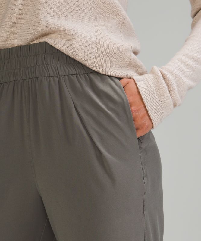 Ease Back In High-Rise Pant