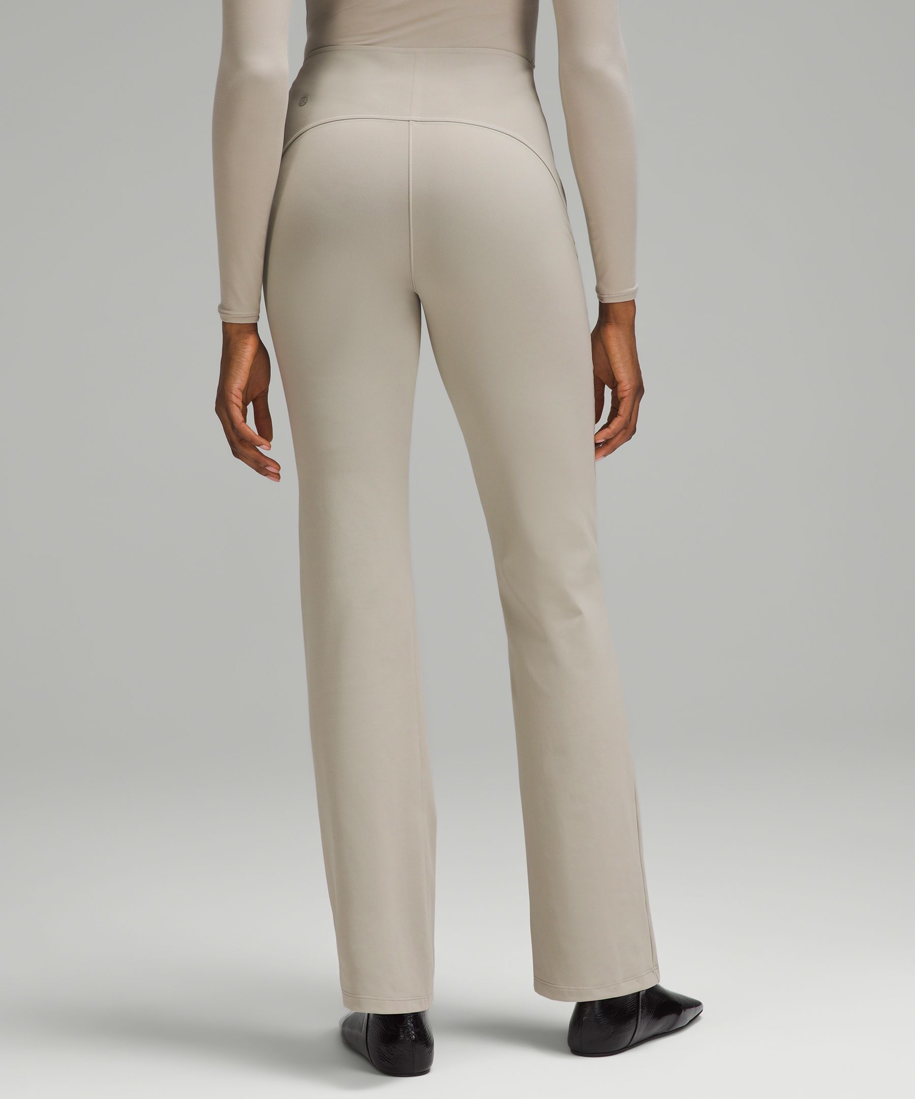 smooth fit HR pant: snug fit. zip front pockets. LENGTH!! Finally