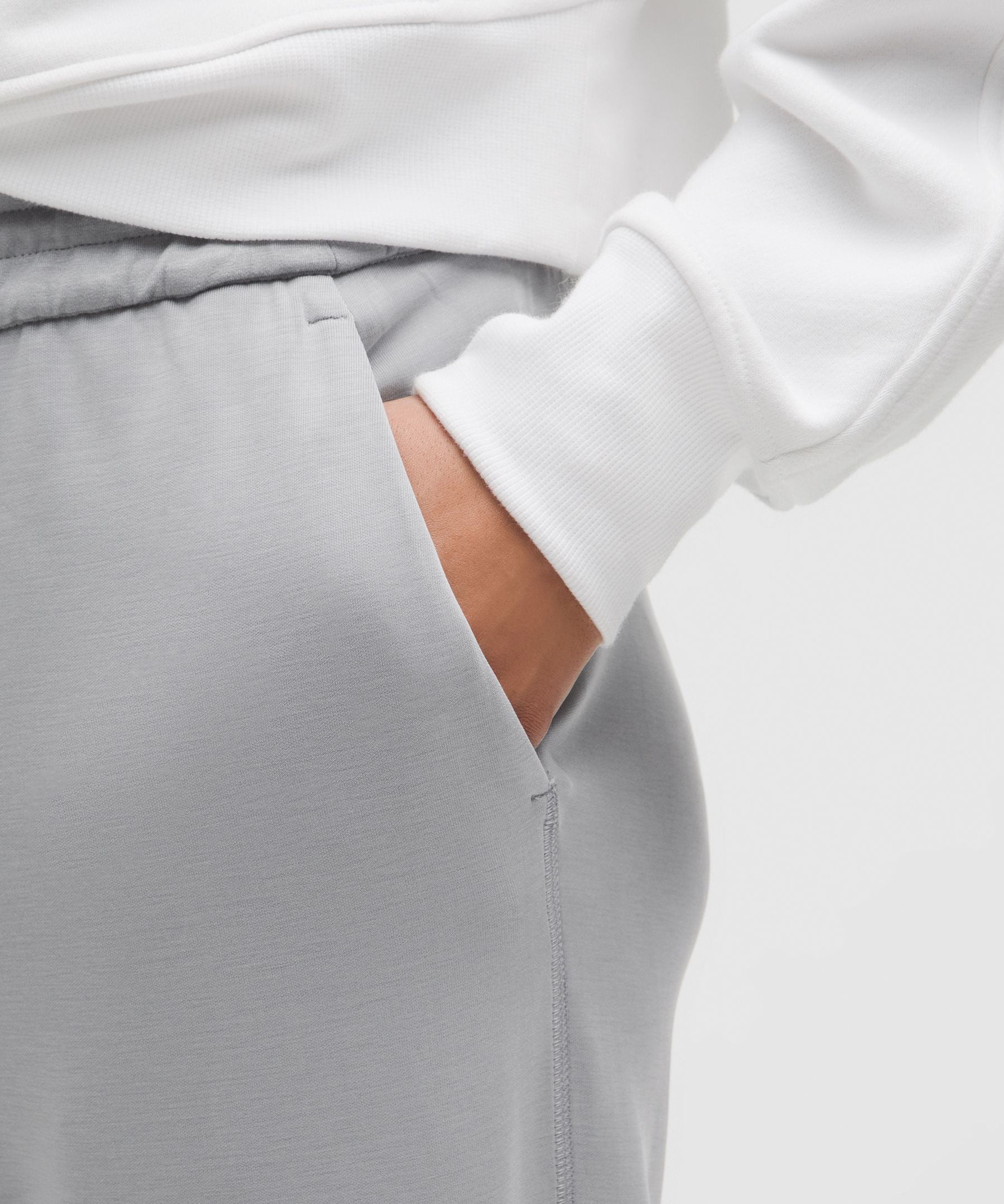 Brushed softstreme HR pants in natural ivory…pockets are totally