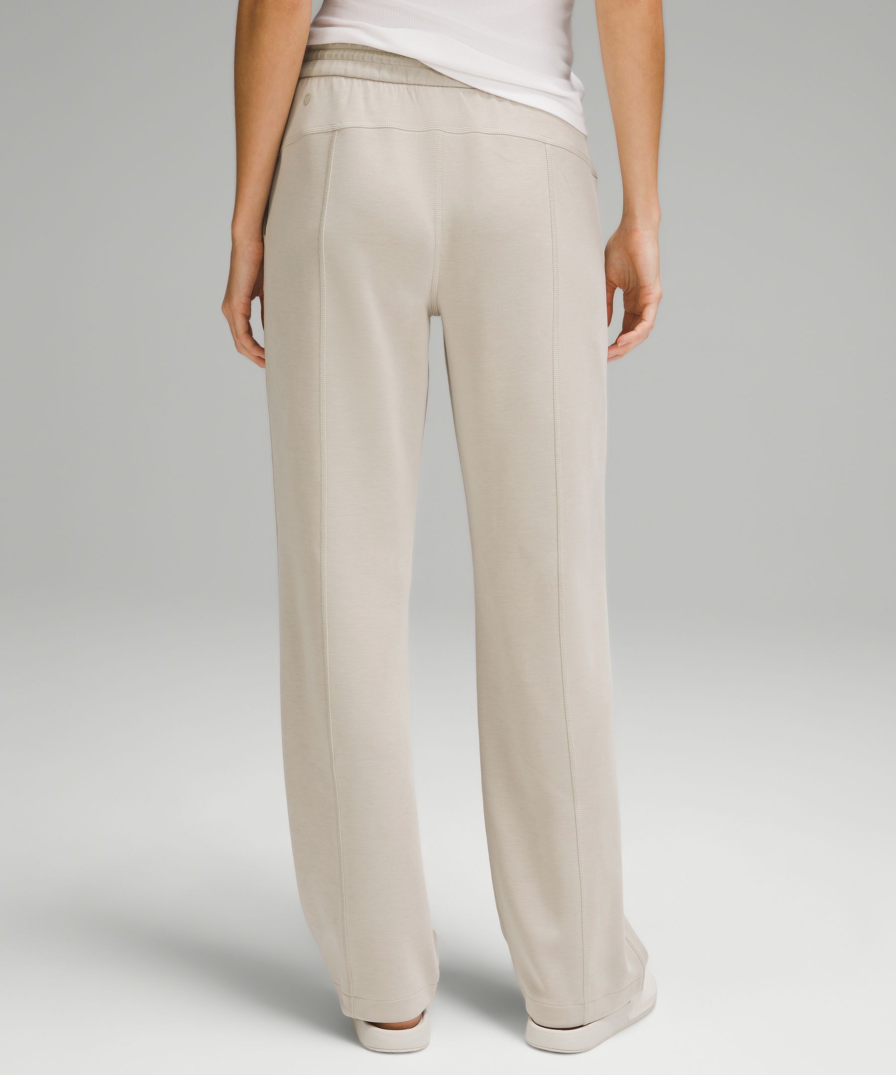 Brushed softstreme HR pants in natural ivory…pockets are totally