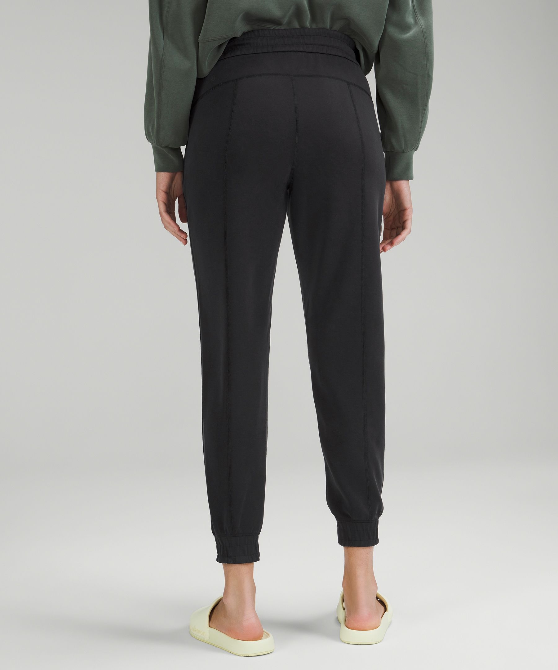 Lululemon Softstreme Relaxed High-Rise Pant - Butternut Brown