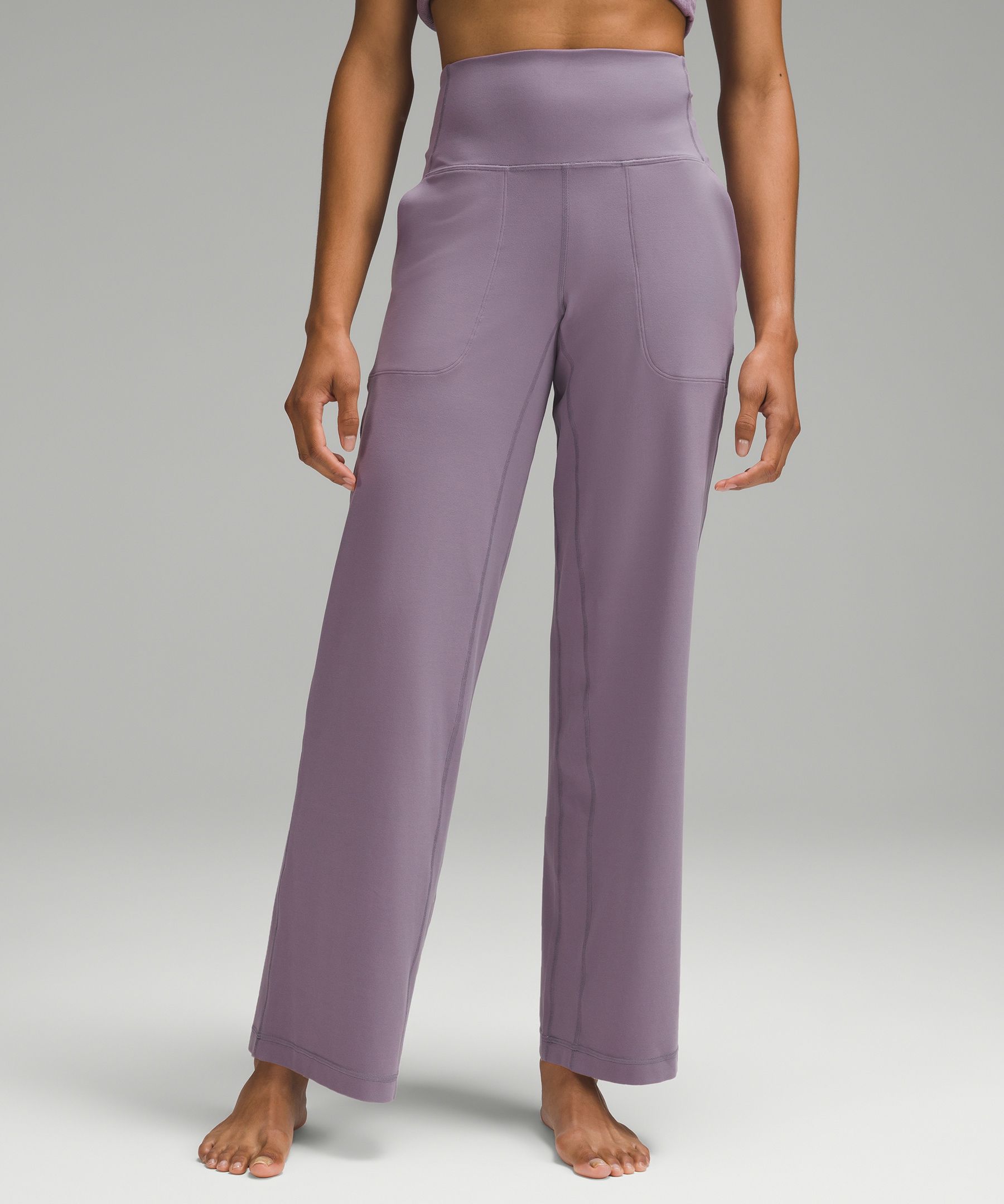 Lululemon Womens Cropped Wide Leg Pants Size 10 Periwinkle/purple. Pull On