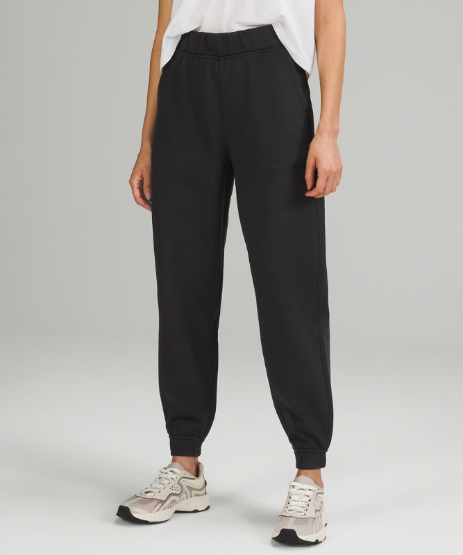 Relaxed High-Rise Jogger *Asia Fit