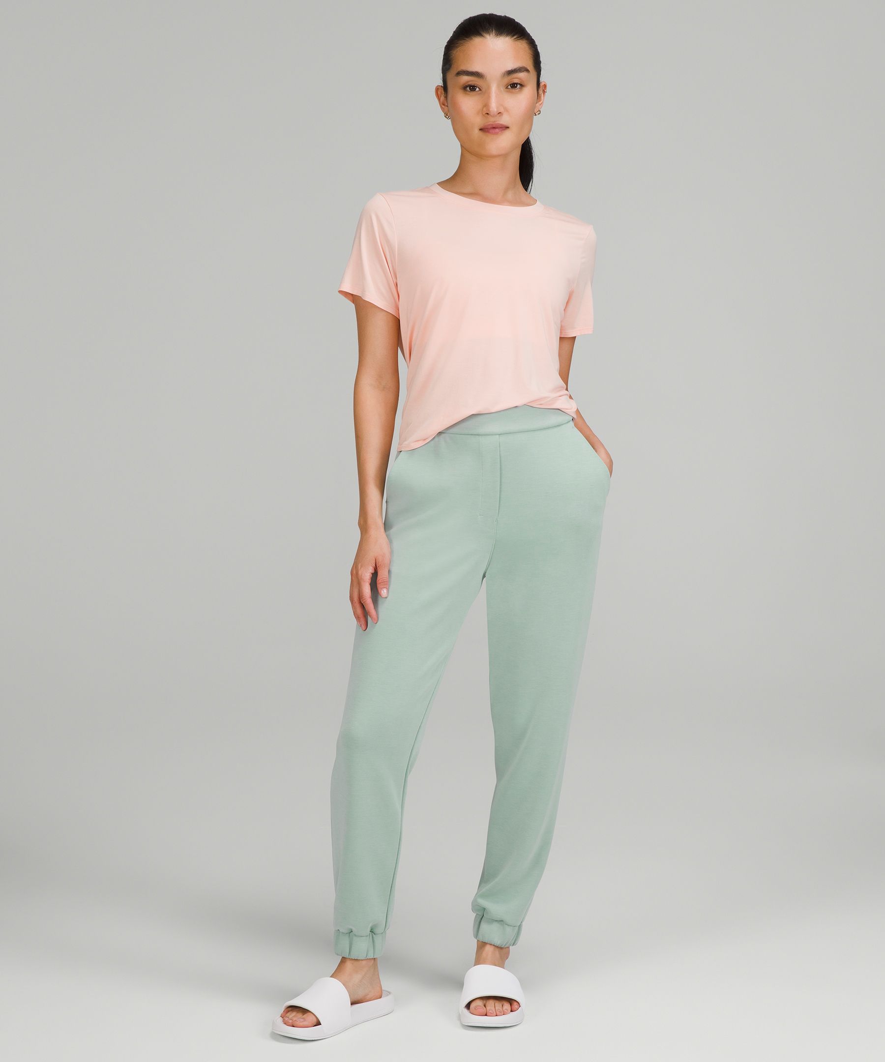 Softstreme リラックスハイライズパンツ *アジアフィット