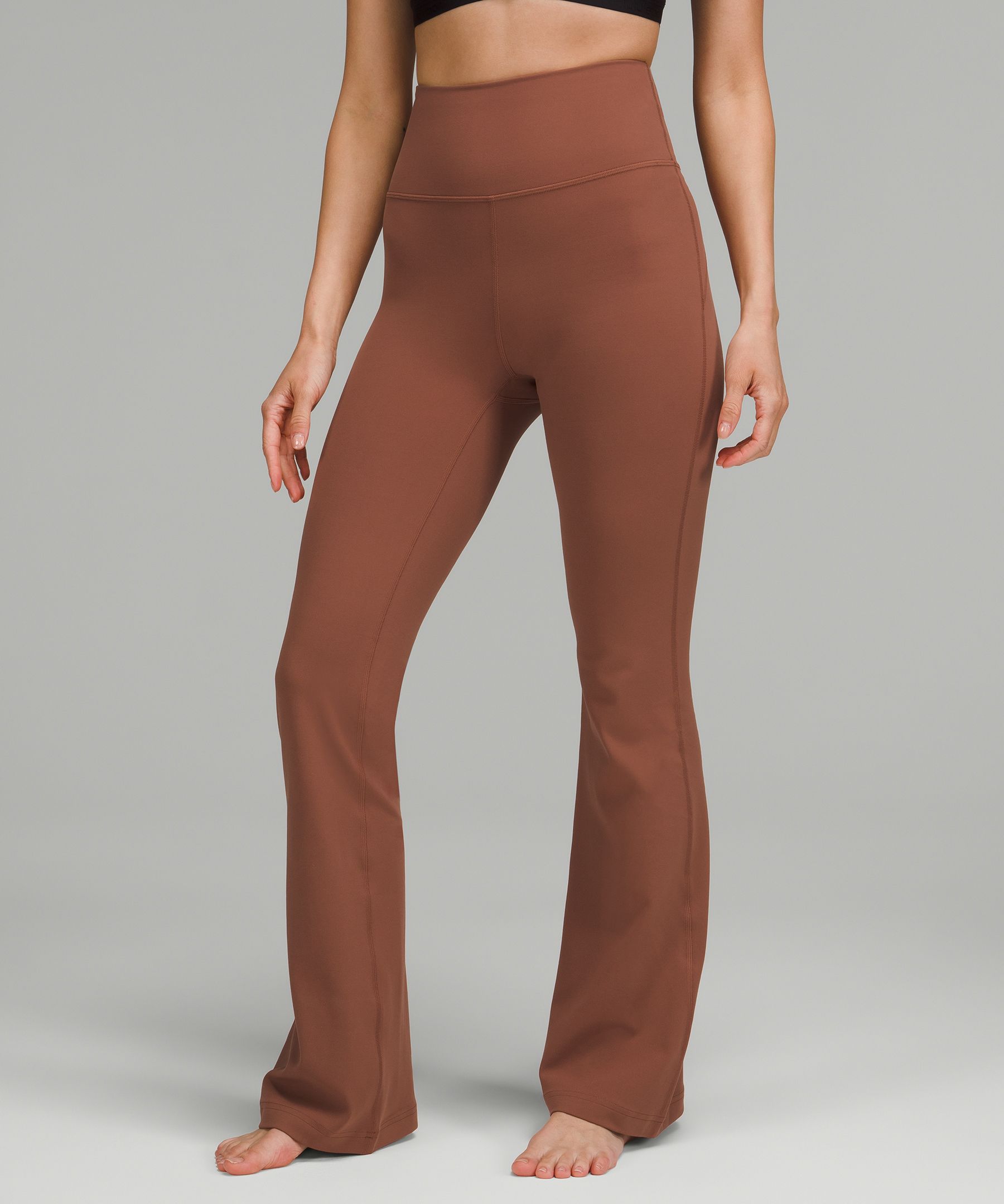 Groove Super-High-Rise Flared Pant Nulu