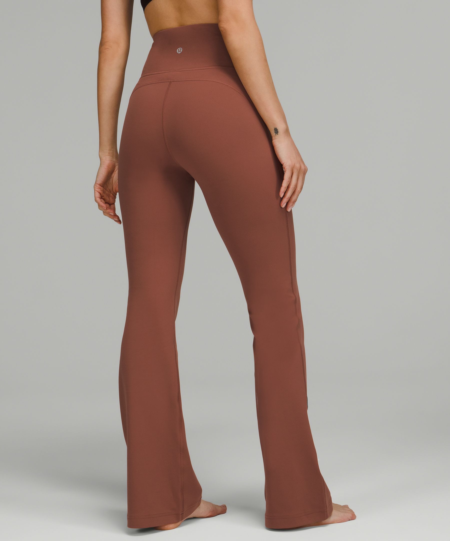 Groove Super-High-Rise Flared Pant *Nulu Asia Fit