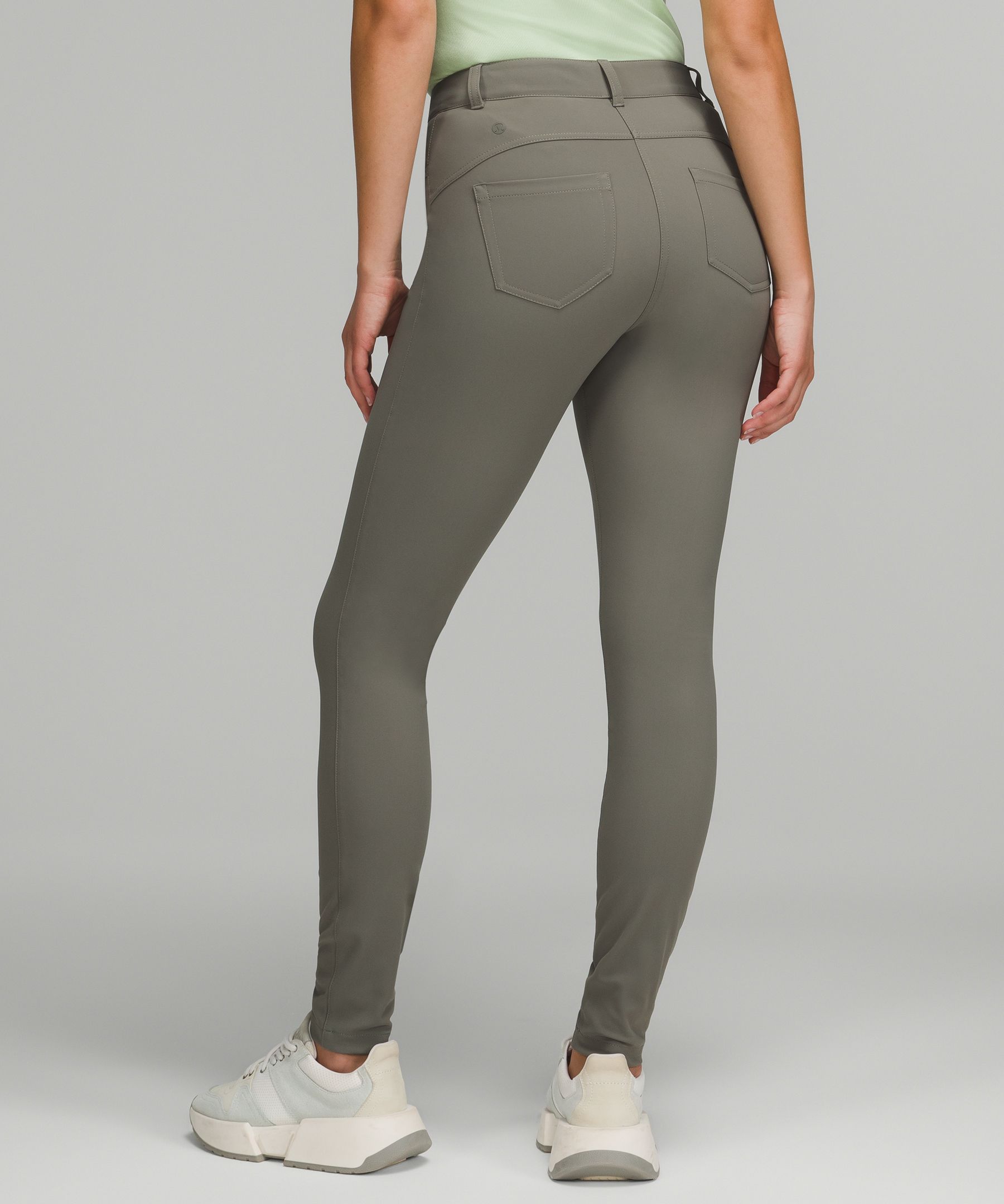 Black and Grey High-Rise Long City Legging Pant