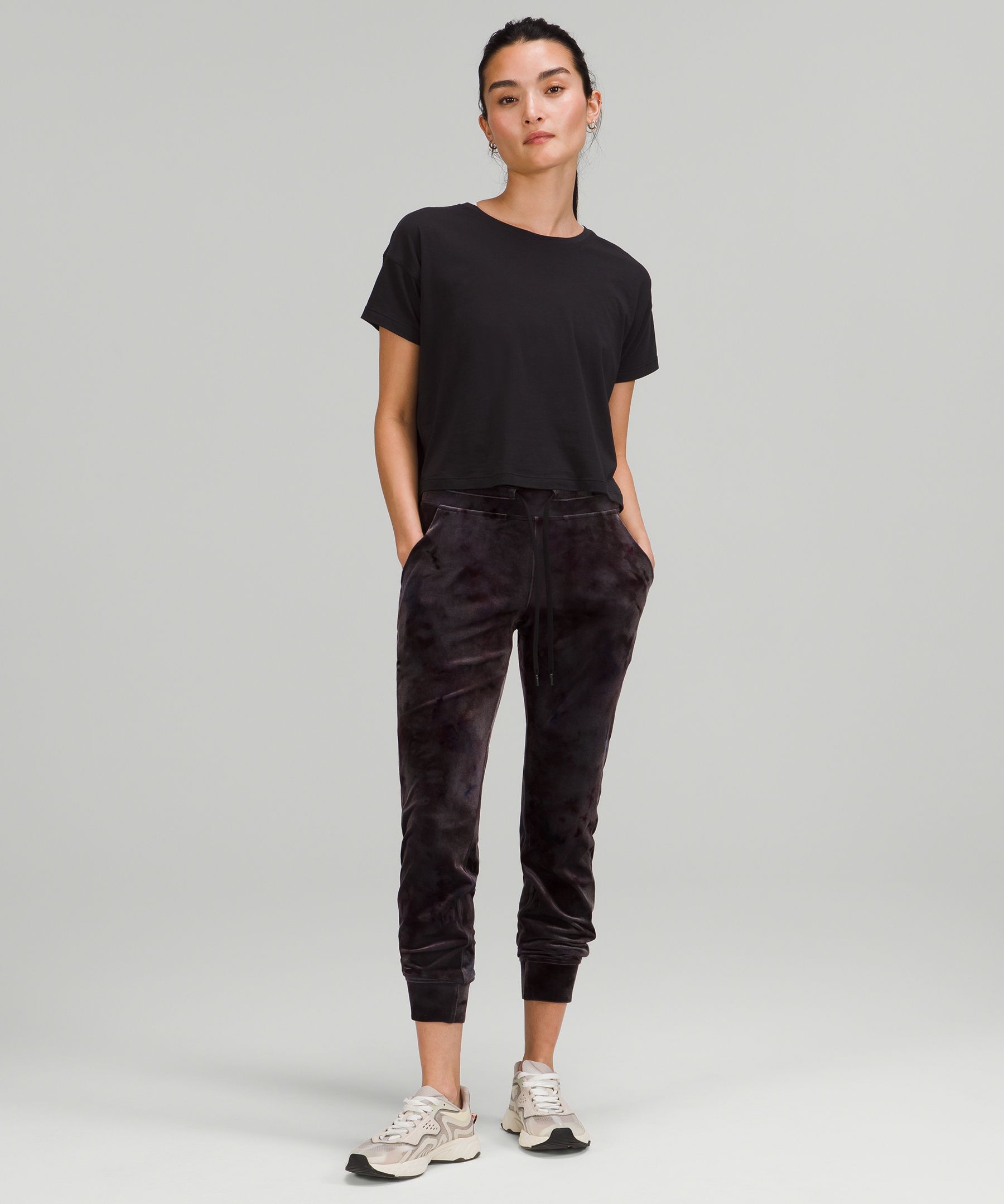 Lululemon Ready to Crush High-Rise Velour Jogger *Full Length