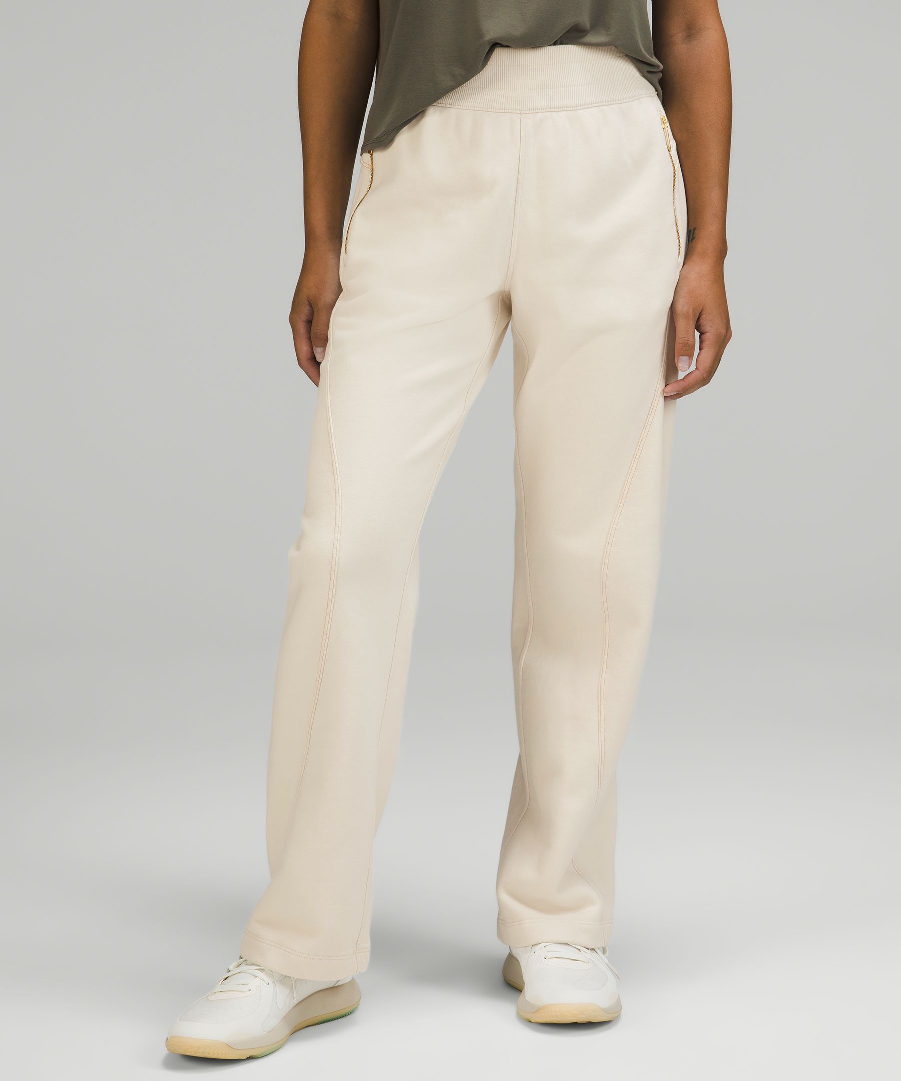 Gold store toe sweatpants